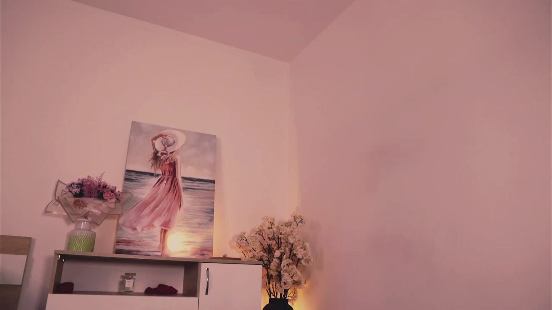 Gallery image thumbnail from MissLullu's myfreecams stream on, 11/20/2025, 17:28 image 13 of 20