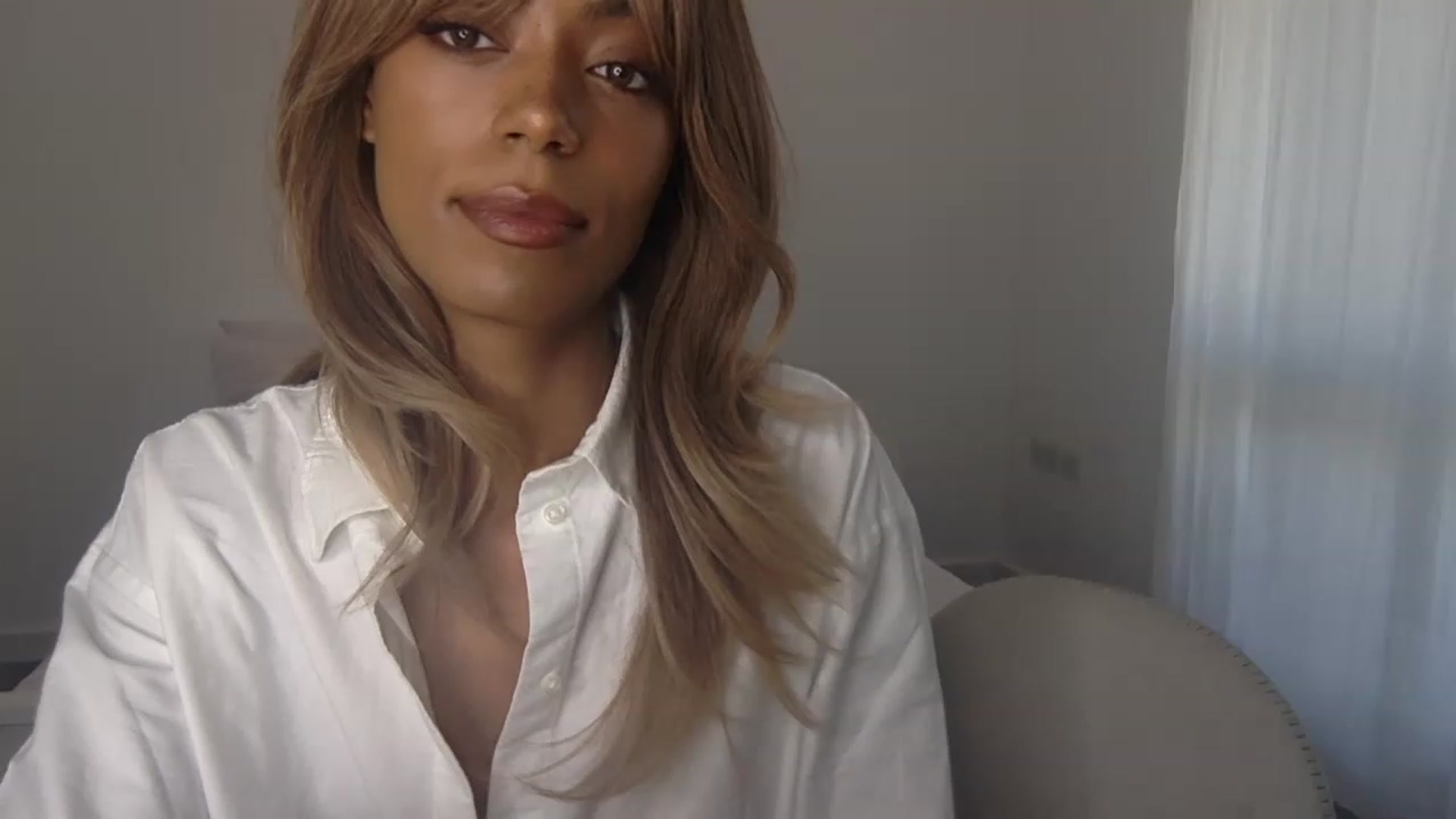 Gallery image thumbnail from MissLuna22's myfreecams stream on, 11/22/2022, 12:51 image 2 of 20