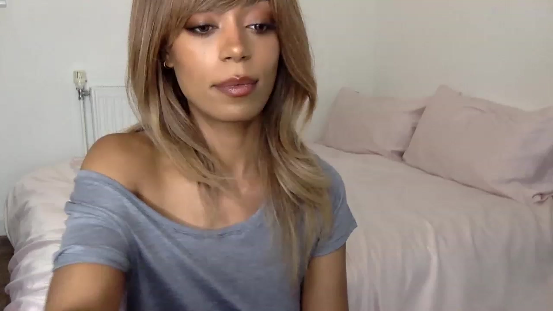 Gallery image thumbnail from MissLuna22's myfreecams stream on, 05/24/2023, 11:27 image 12 of 20