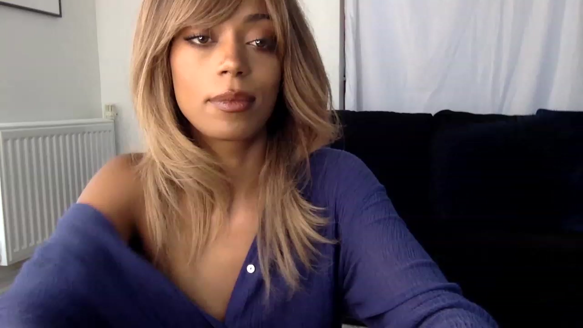 Gallery image thumbnail from MissLuna22's myfreecams stream on, 06/13/2023, 11:29 image 14 of 20