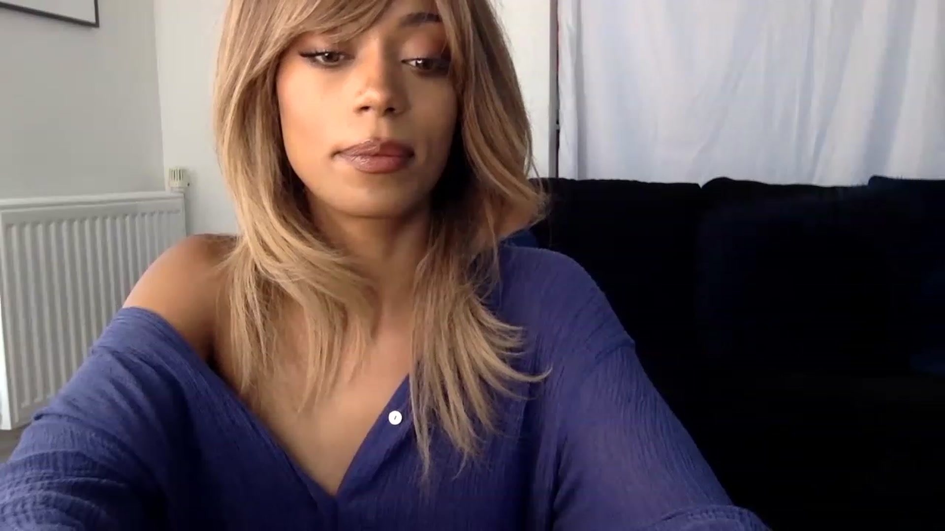 Gallery image thumbnail from MissLuna22's myfreecams stream on, 06/13/2023, 11:29 image 19 of 20