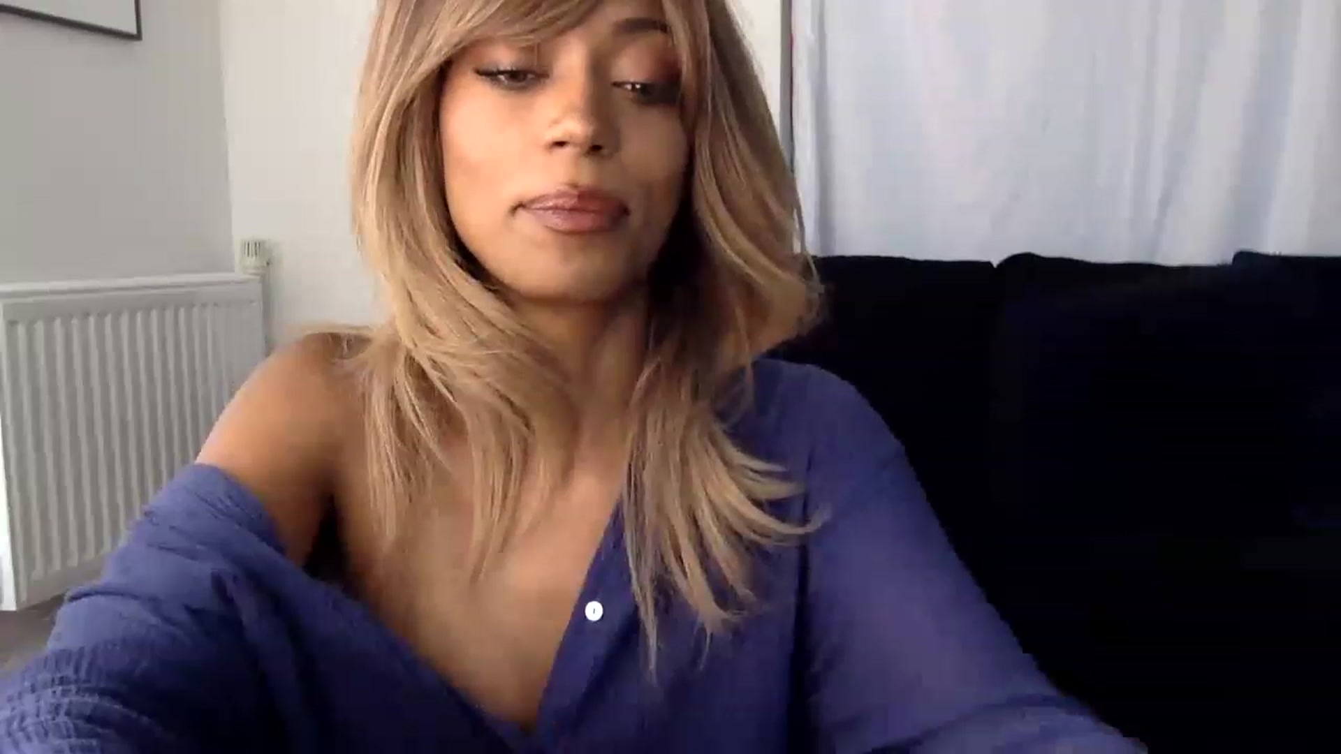 Gallery image thumbnail from MissLuna22's myfreecams stream on, 06/13/2023, 11:29 image 15 of 20