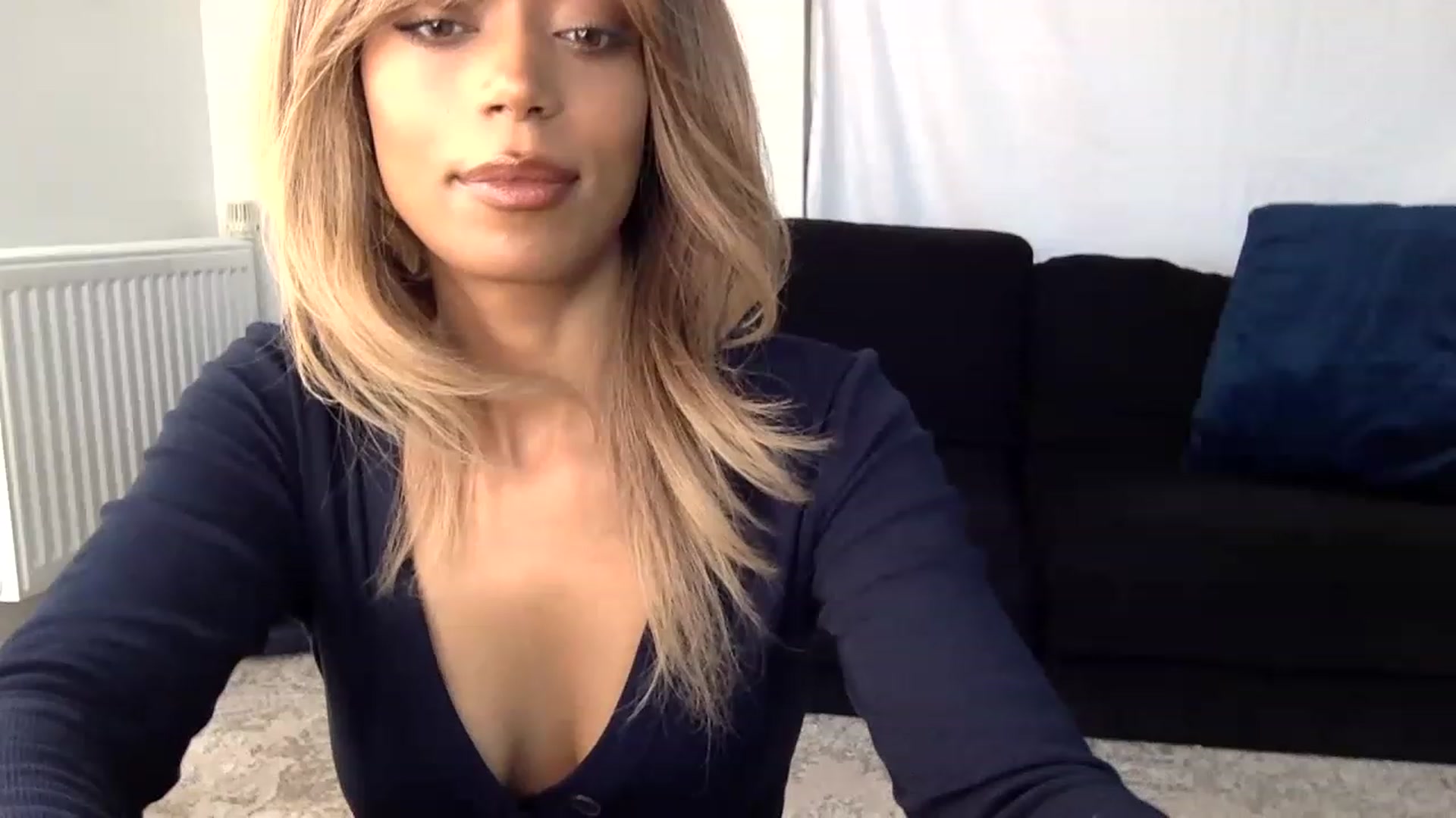 Gallery image thumbnail from MissLuna22's myfreecams stream on, 06/20/2023, 11:14 image 1 of 20