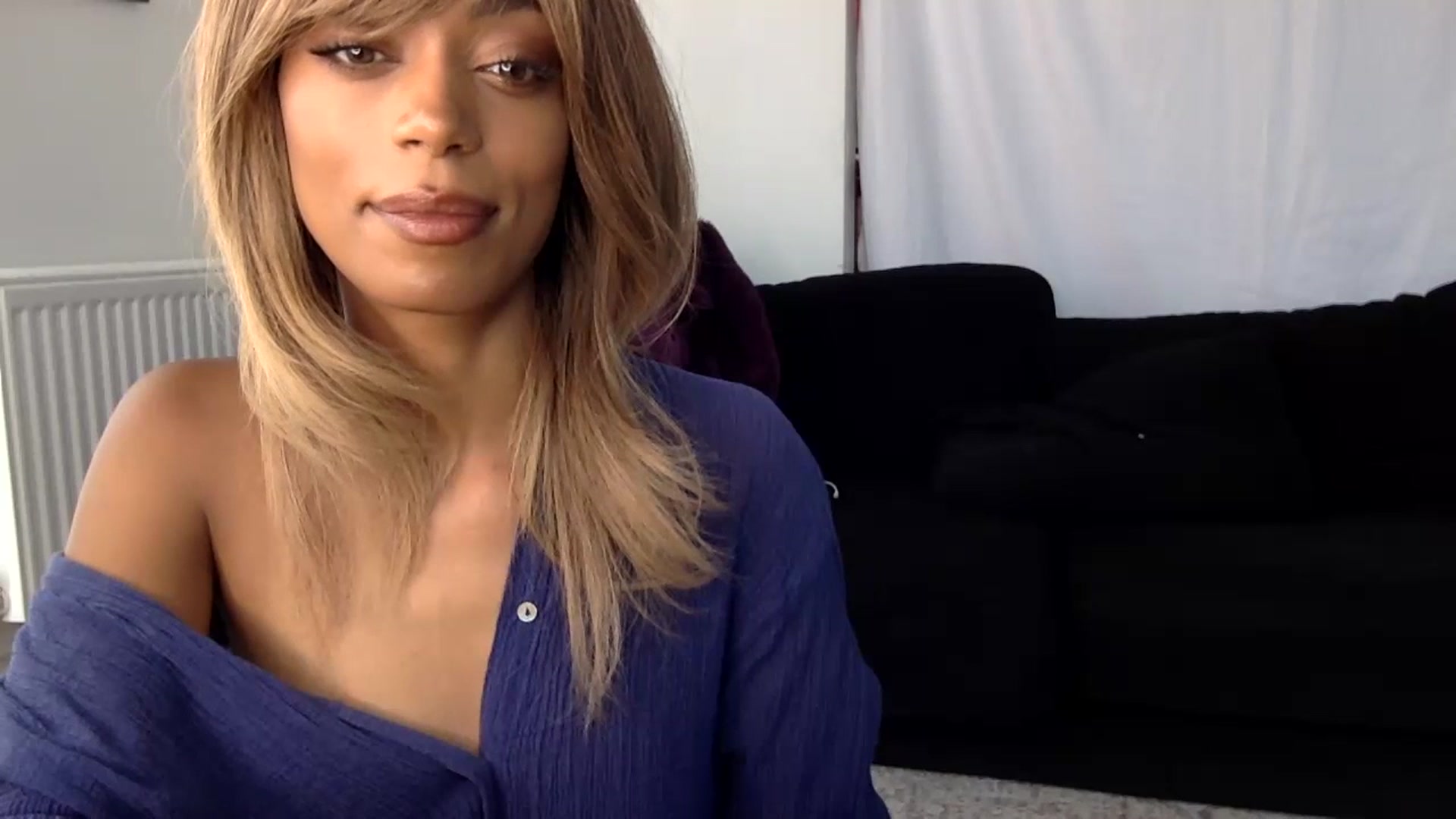 Gallery image thumbnail from MissLuna22's myfreecams stream on, 06/29/2023, 12:01 image 16 of 20