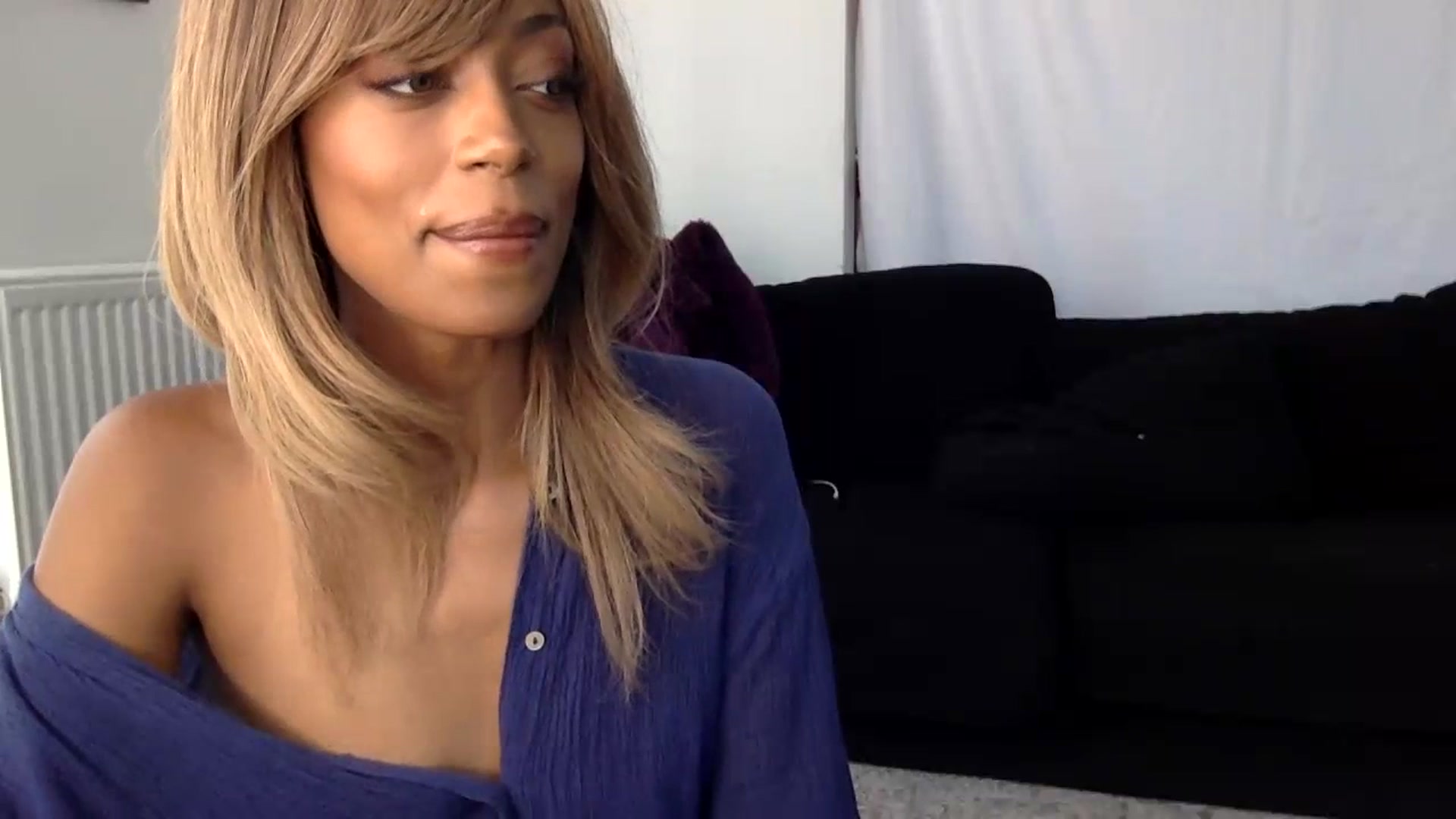 Gallery image thumbnail from MissLuna22's myfreecams stream on, 06/29/2023, 12:01 image 18 of 20