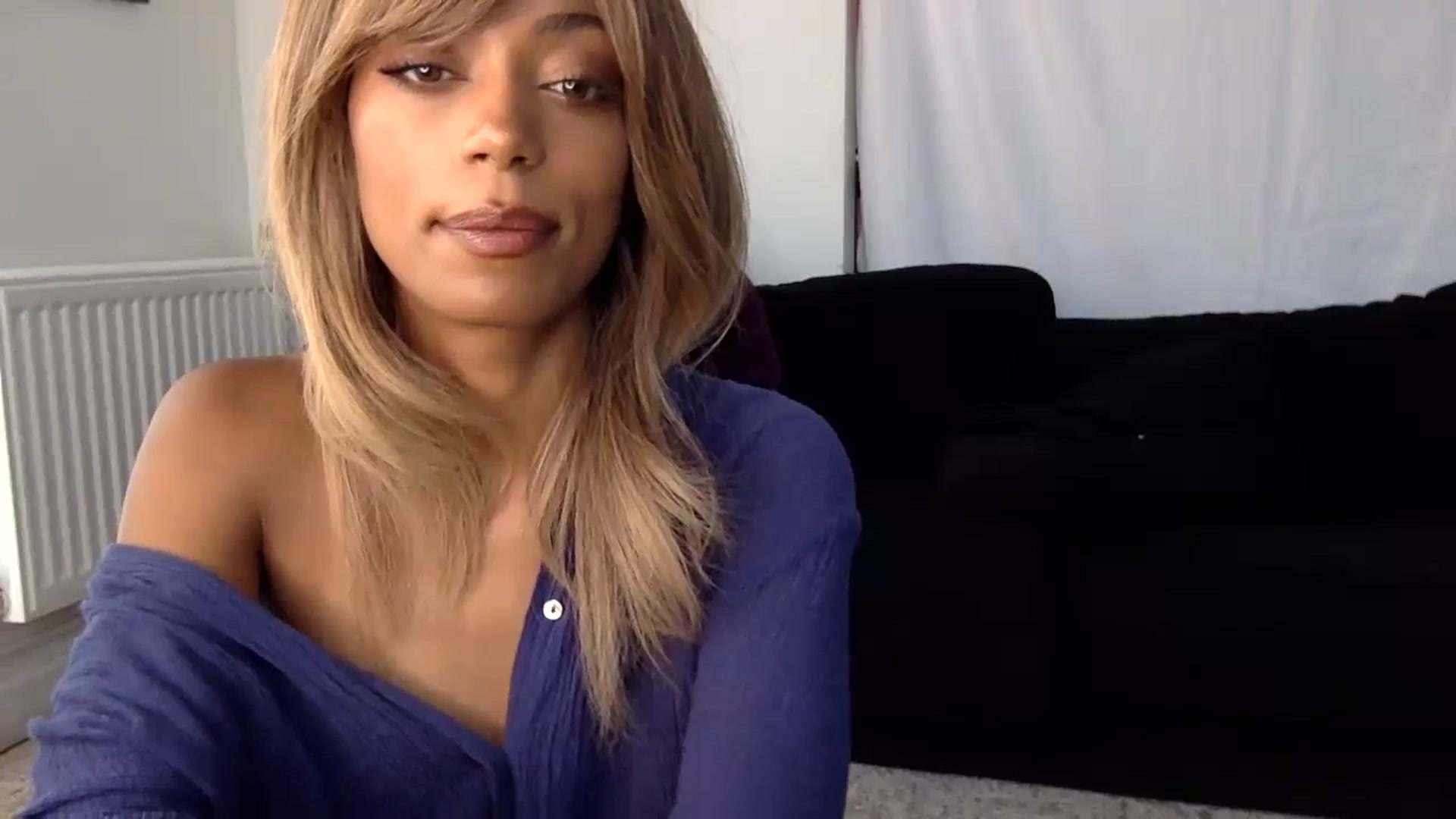 Gallery image thumbnail from MissLuna22's myfreecams stream on, 06/29/2023, 12:01 image 14 of 20