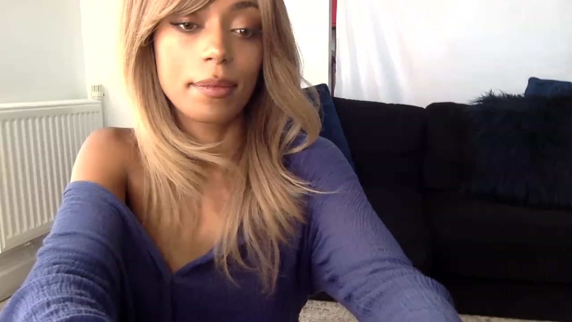 Gallery image thumbnail from MissLuna22's myfreecams stream on, 07/09/2023, 15:01 image 17 of 20