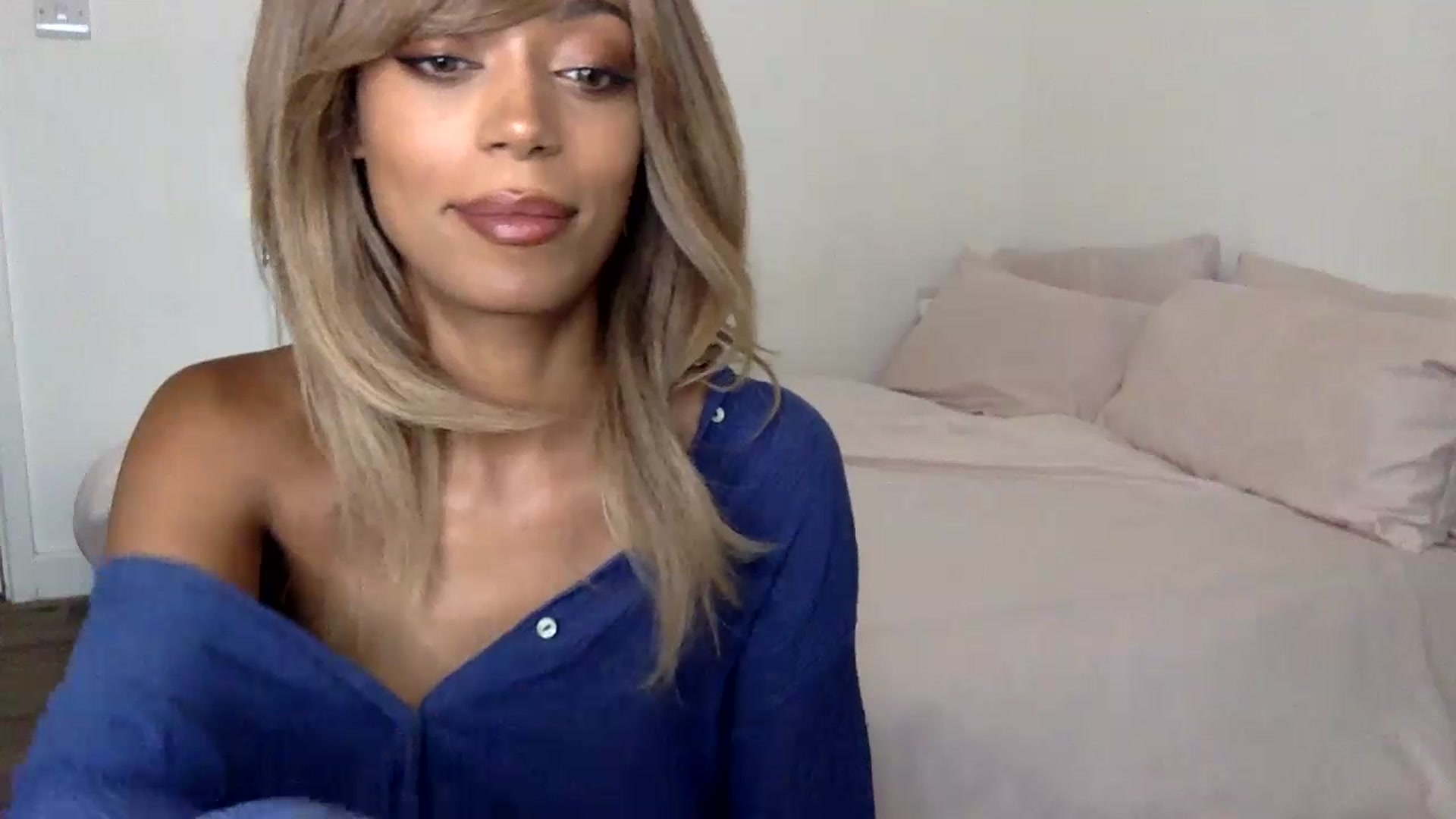 Gallery image thumbnail from MissLuna22's myfreecams stream on, 07/14/2023, 12:40 image 1 of 20