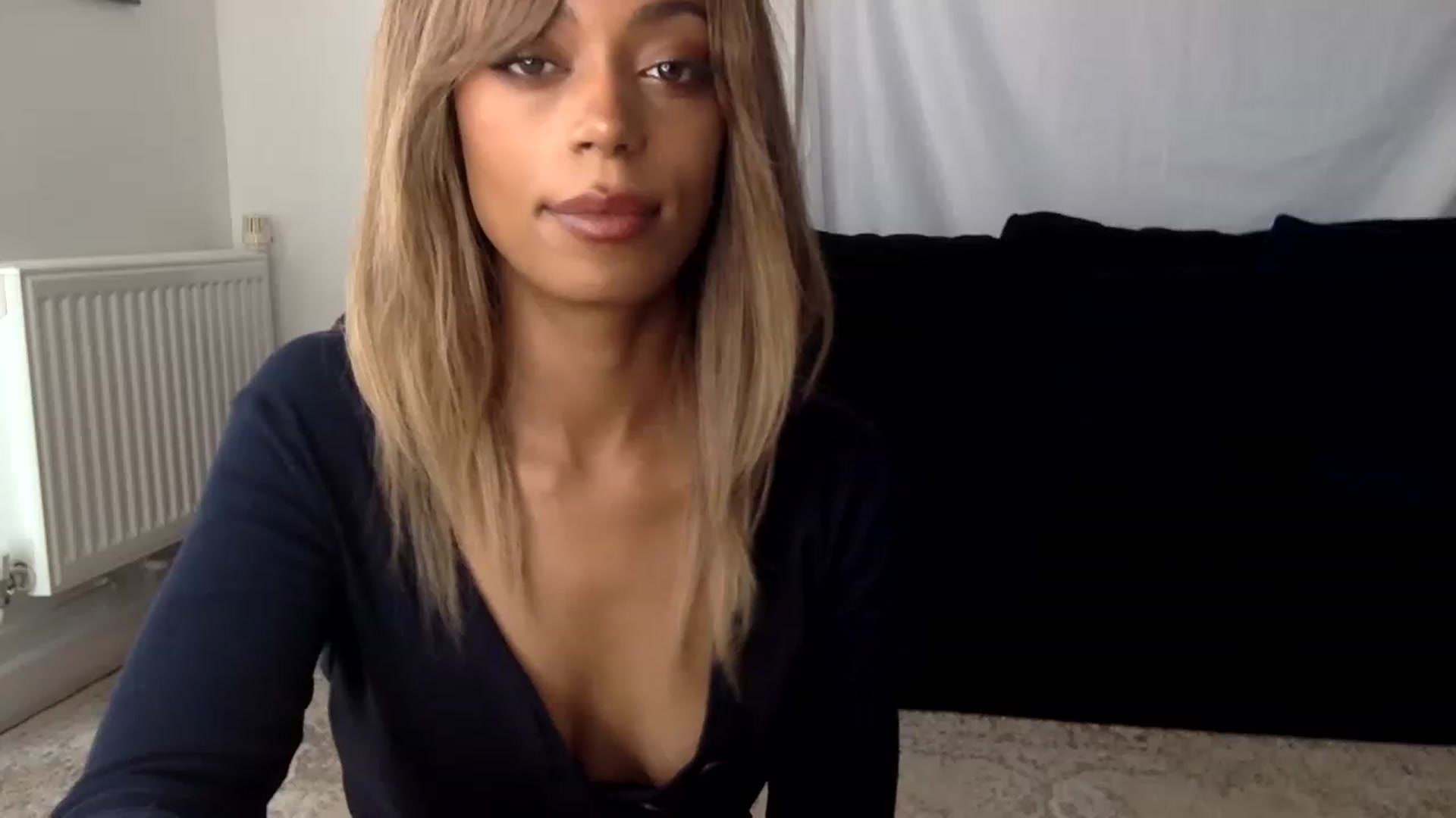Gallery image thumbnail from MissLuna22's myfreecams stream on, 08/13/2023, 13:49 image 9 of 20