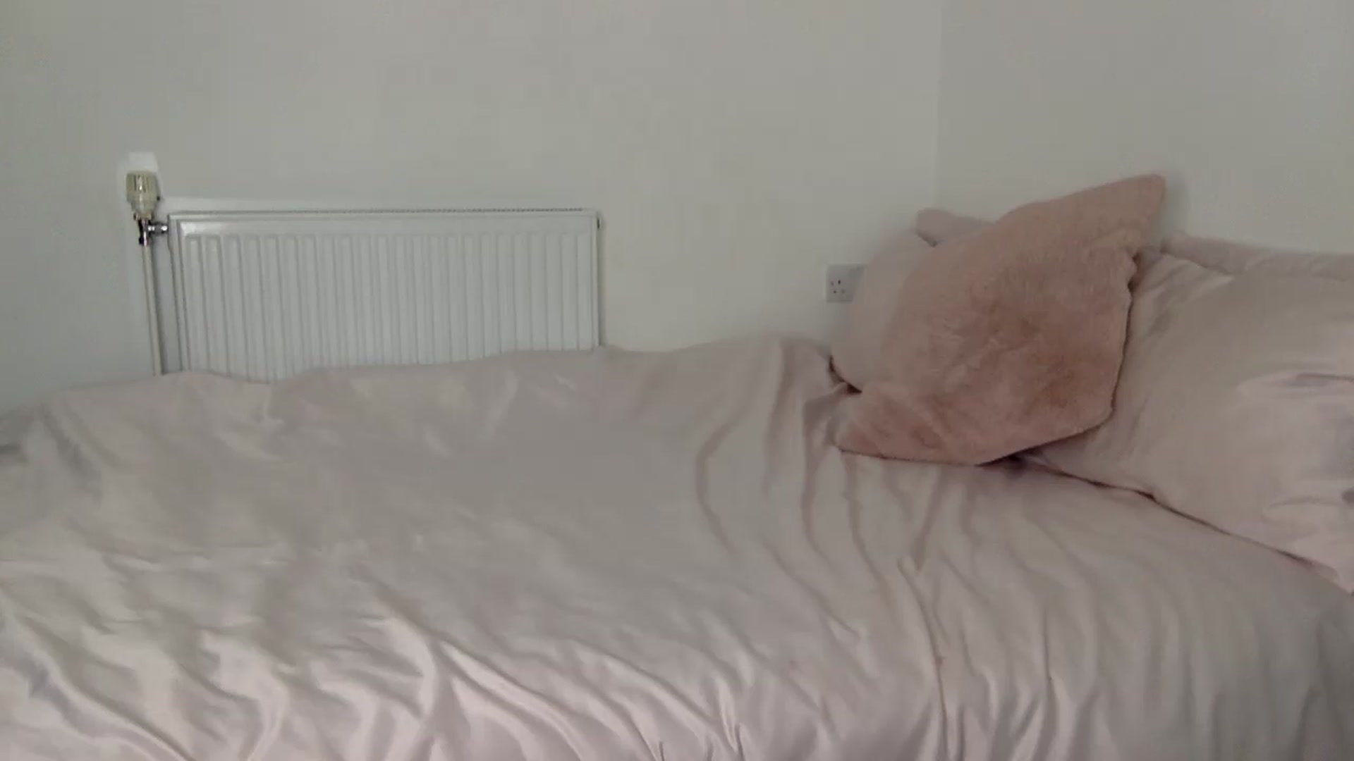 Gallery image thumbnail from MissLuna22's myfreecams stream on, 09/15/2023, 11:29 image 11 of 20