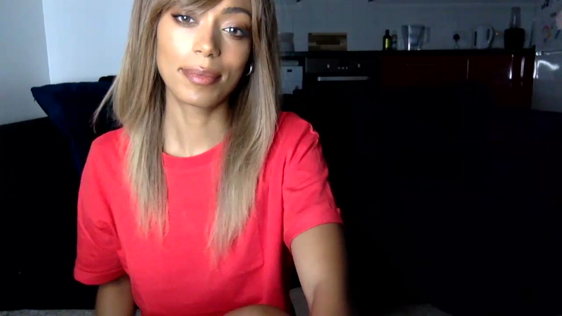 Gallery image thumbnail from MissLuna22's myfreecams stream on, 12/16/2023, 19:59 image 2 of 20