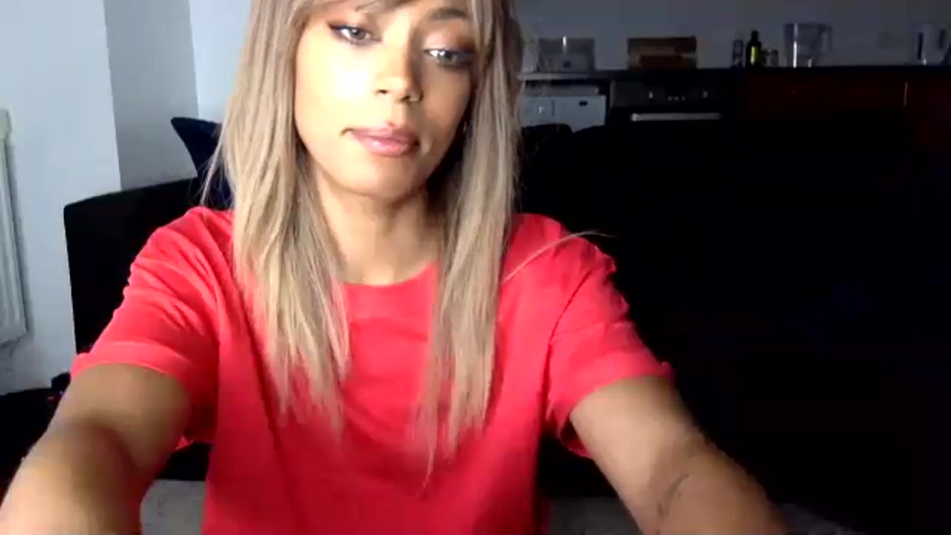 Gallery image thumbnail from MissLuna22's myfreecams stream on, 12/27/2023, 18:02 image 5 of 20