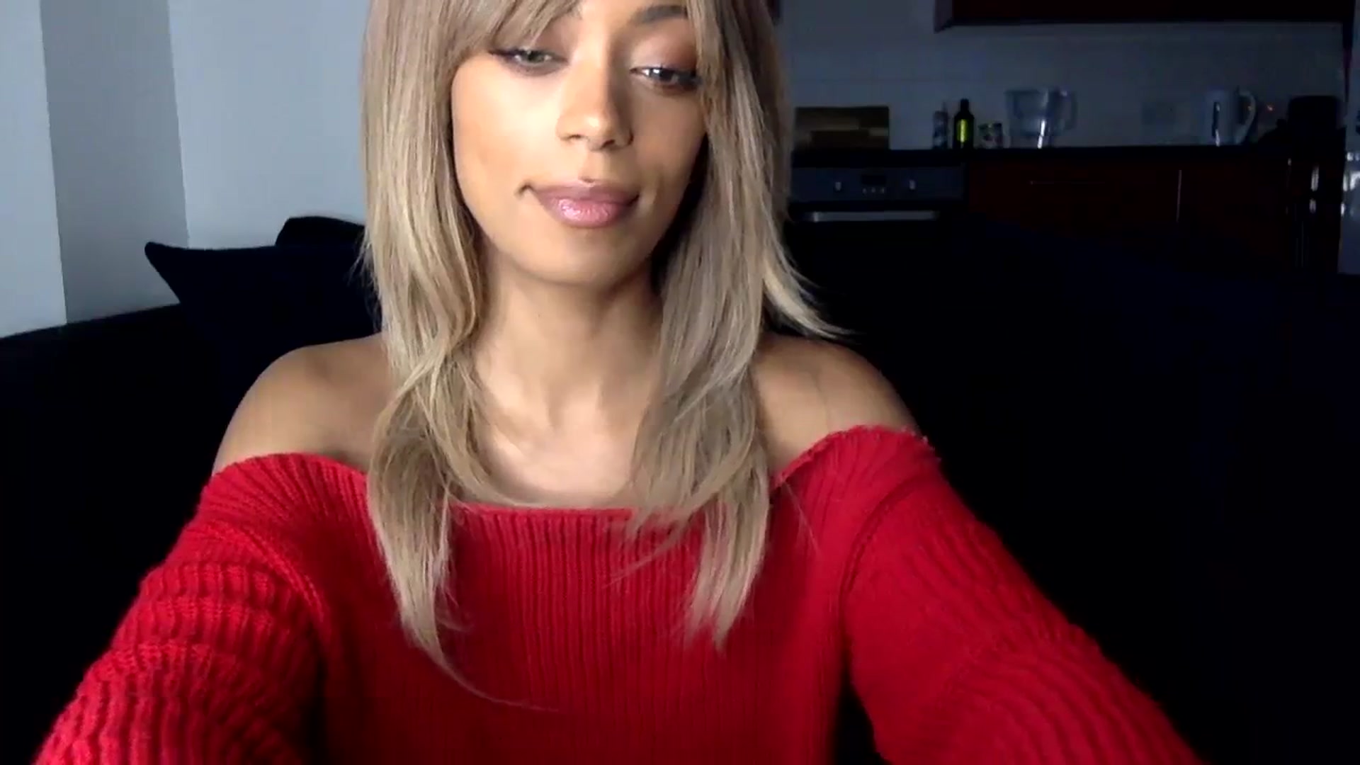 Gallery image thumbnail from MissLuna22's myfreecams stream on, 01/21/2024, 16:37 image 5 of 20