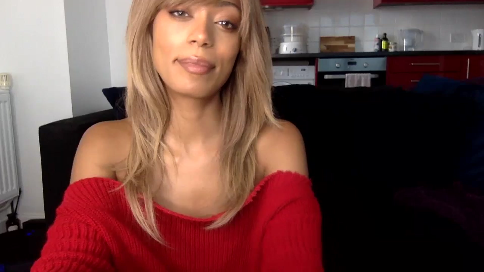 Gallery image thumbnail from MissLuna22's myfreecams stream on, 01/25/2024, 12:36 image 8 of 20