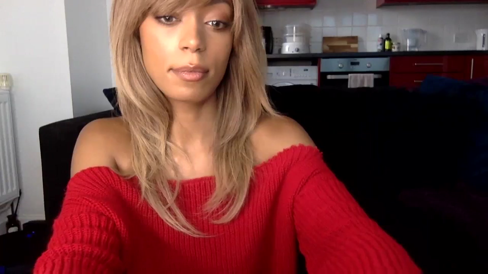 Gallery image thumbnail from MissLuna22's myfreecams stream on, 01/25/2024, 12:36 image 5 of 20