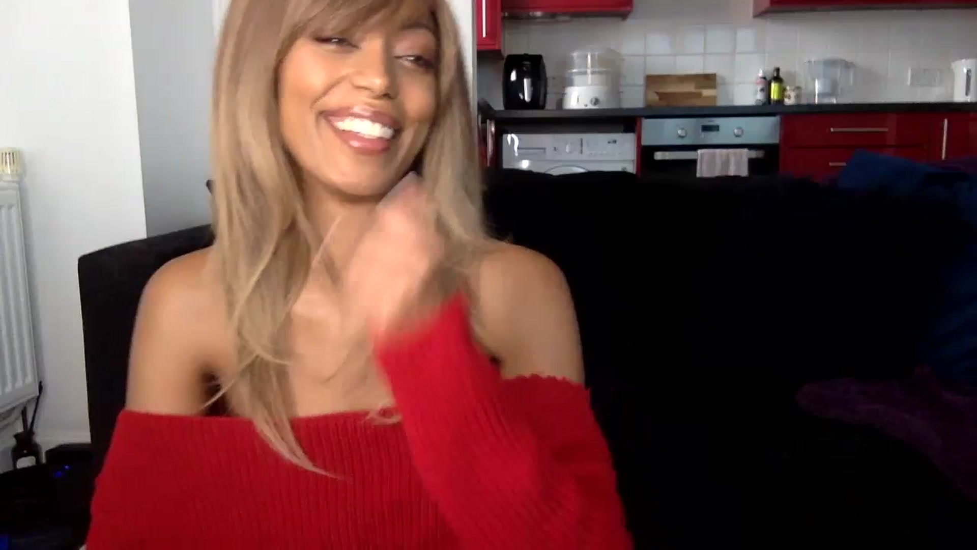 Gallery image thumbnail from MissLuna22's myfreecams stream on, 01/25/2024, 13:01 image 1 of 20