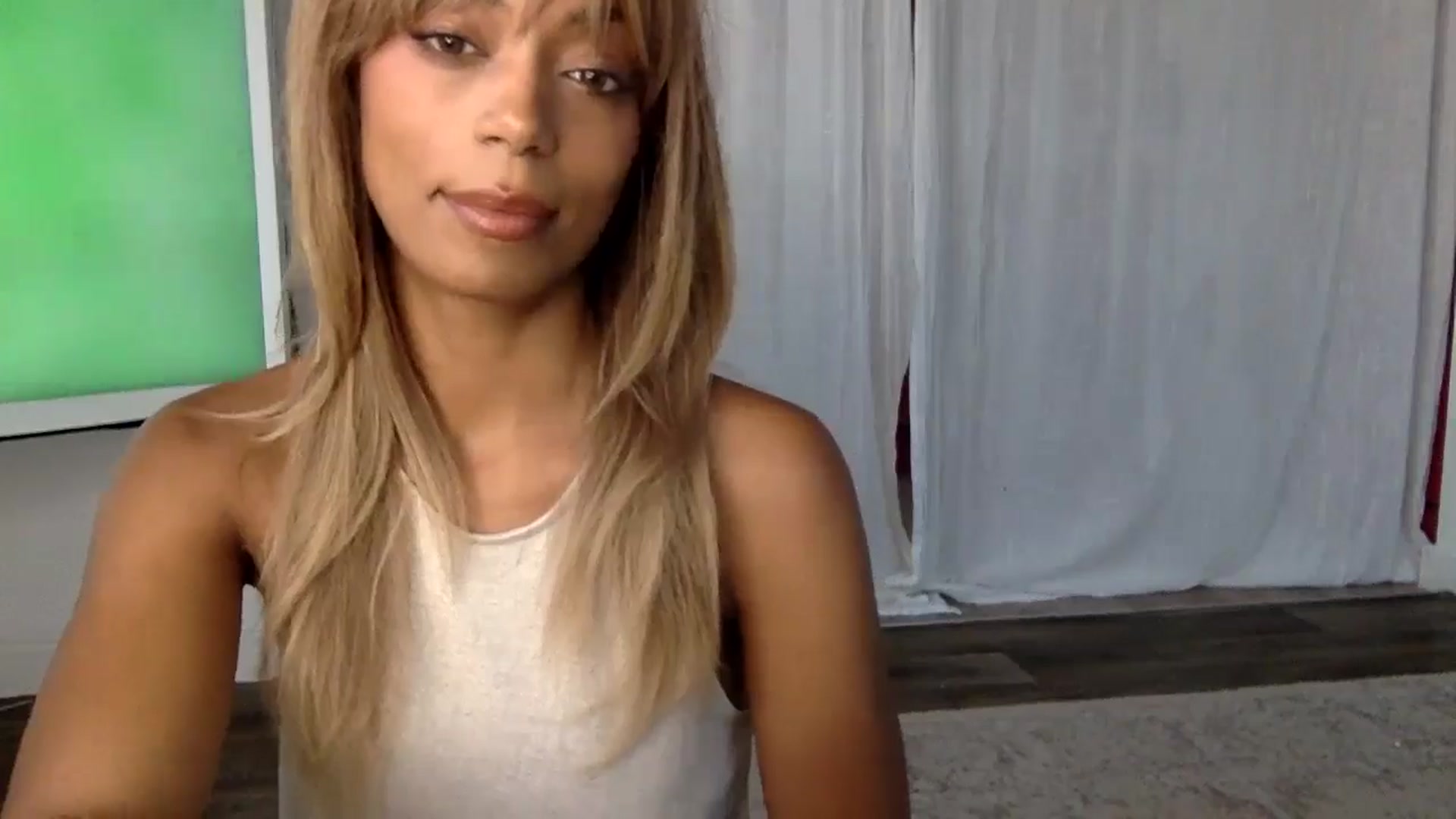 Gallery image thumbnail from MissLuna222's myfreecams stream on, 10/07/2024, 11:54 image 10 of 20