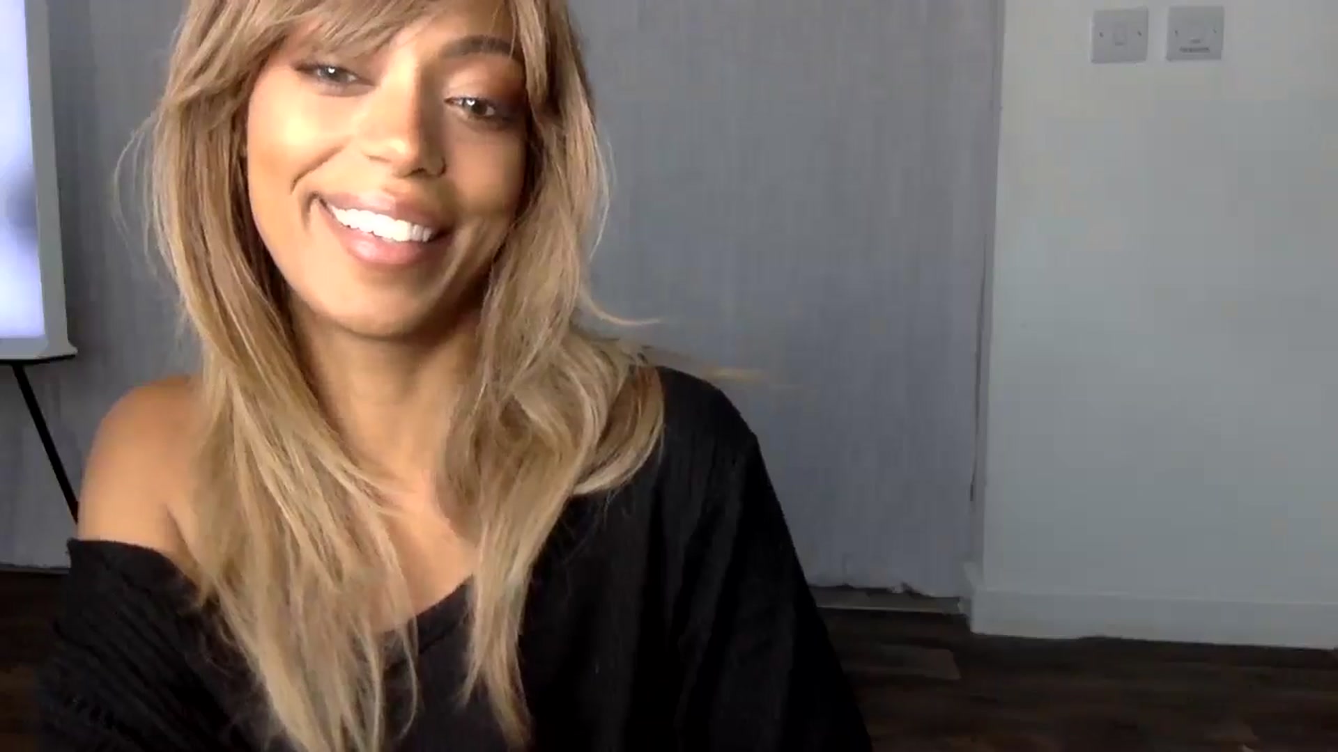 Gallery image thumbnail from MissLuna222's myfreecams stream on, 12/12/2024, 12:46 image 20 of 20