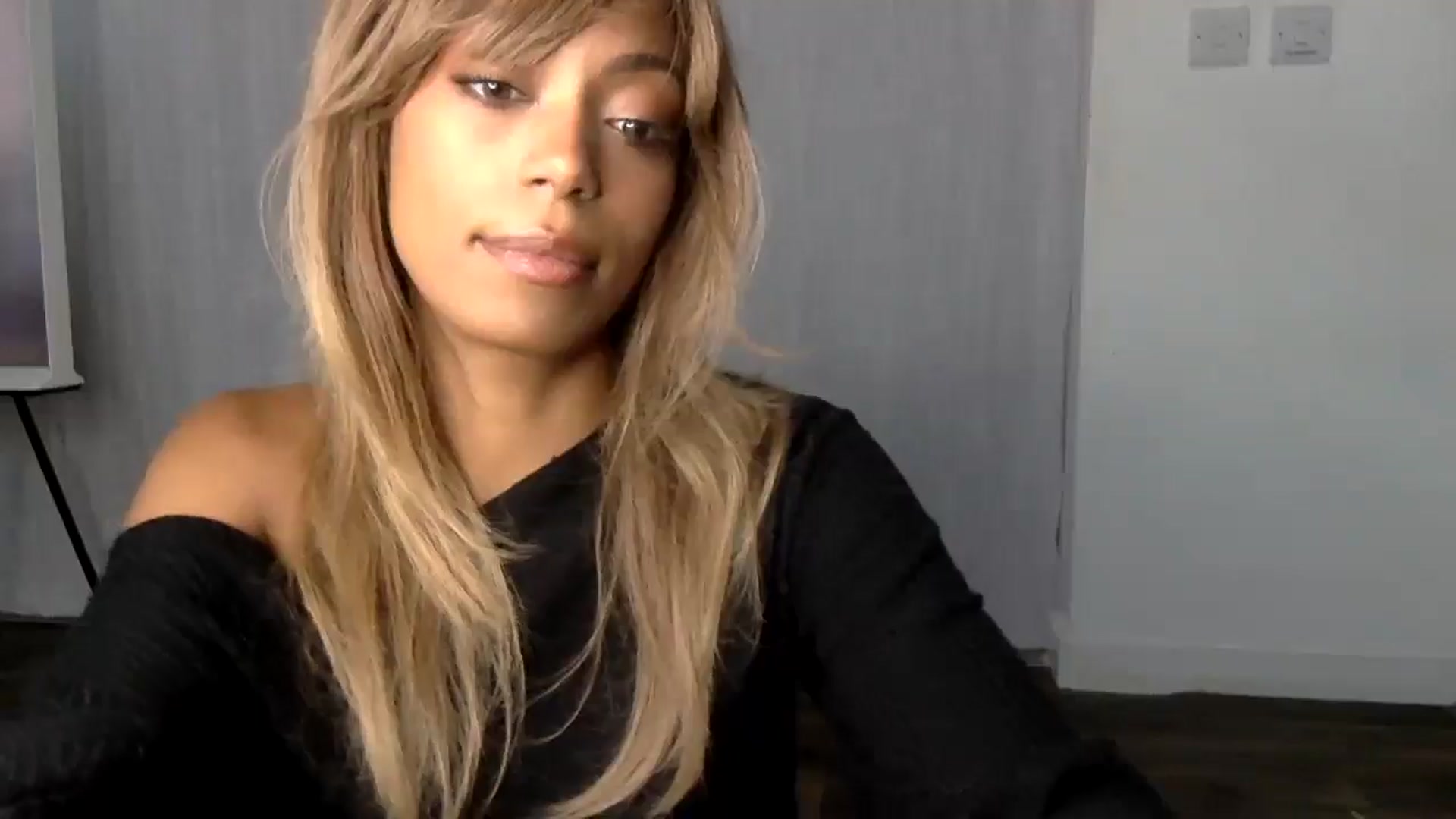 Gallery image thumbnail from MissLuna222's myfreecams stream on, 12/12/2024, 12:46 image 18 of 20