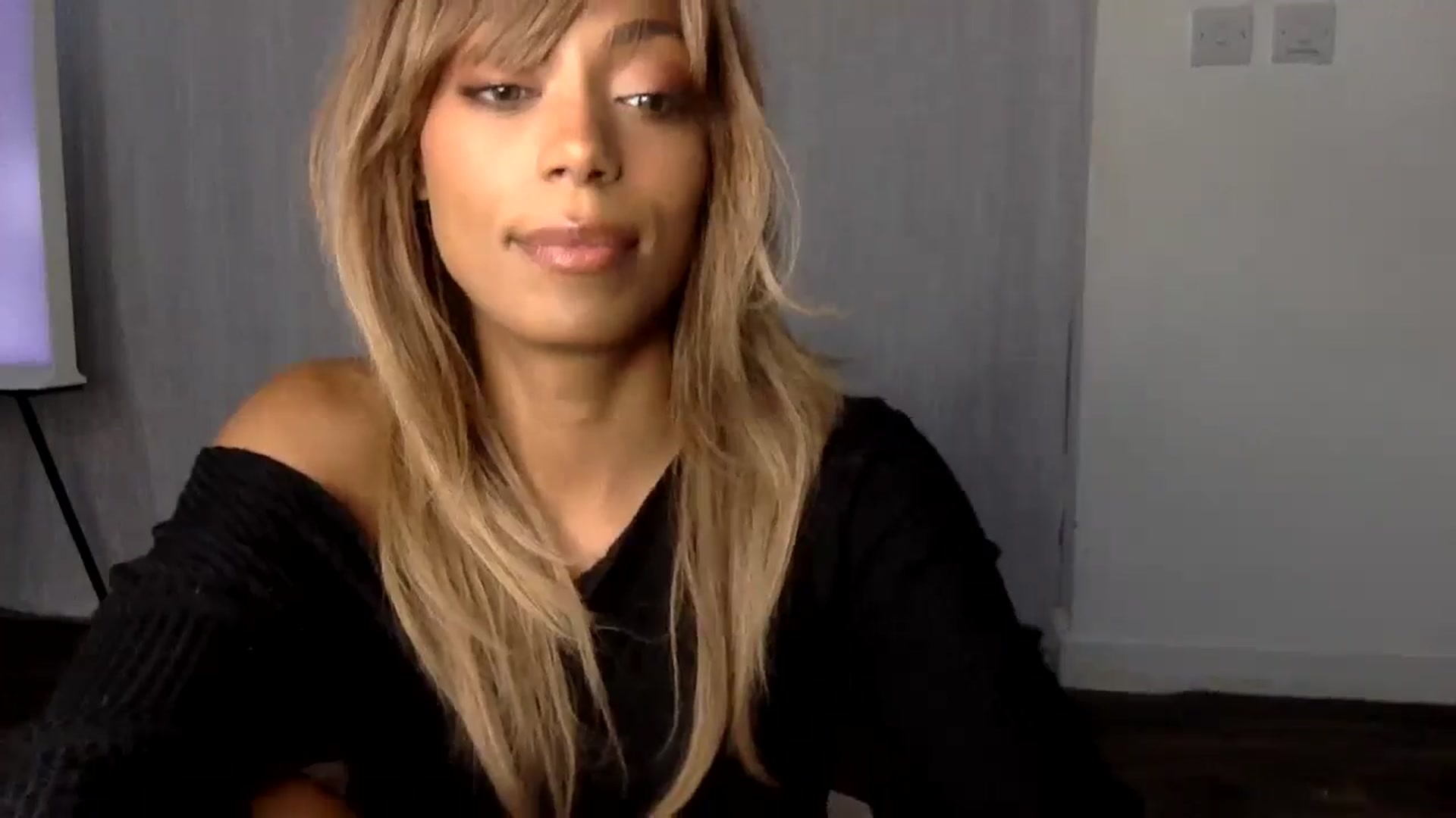 Gallery image thumbnail from MissLuna222's myfreecams stream on, 12/12/2024, 13:23 image 17 of 20