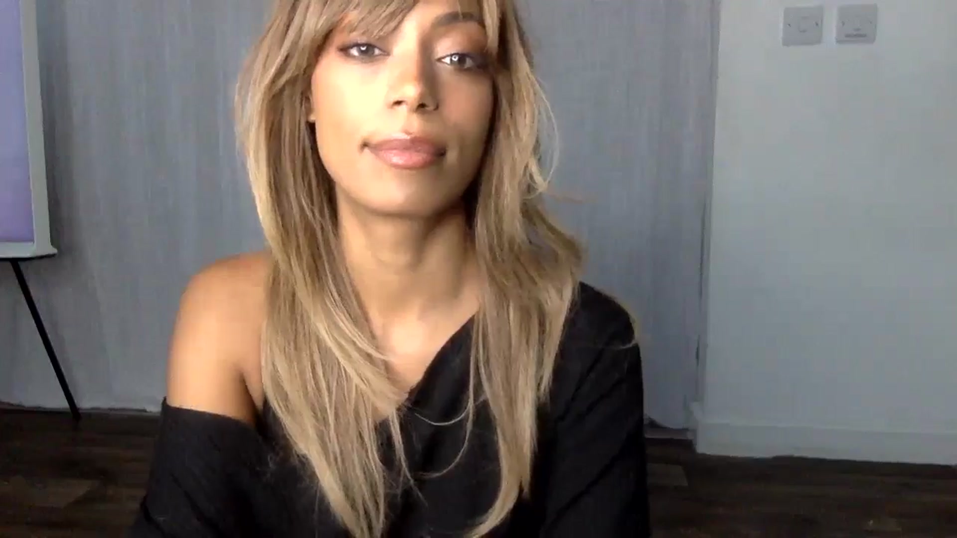 Gallery image thumbnail from MissLuna222's myfreecams stream on, 12/12/2024, 13:23 image 7 of 20