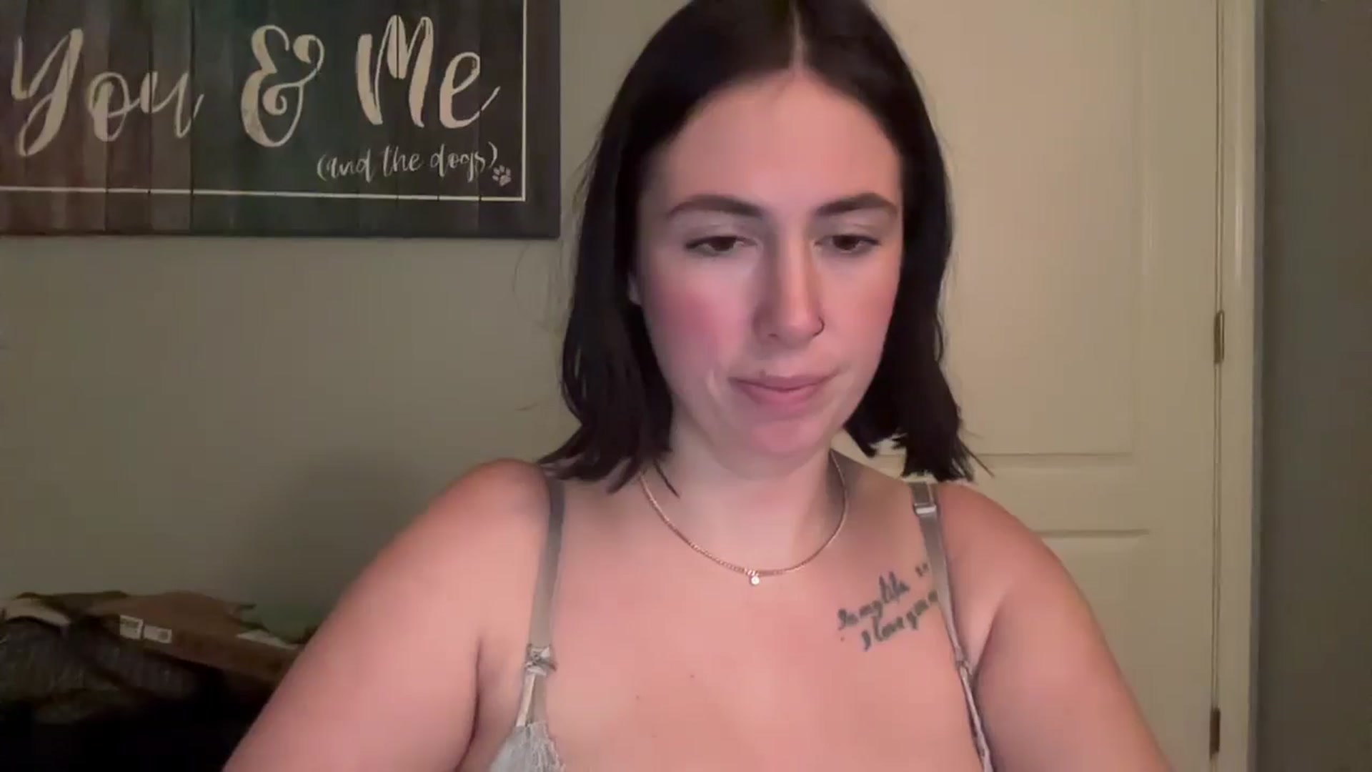 Gallery image thumbnail from MissLunaLeigh's myfreecams stream on, 01/18/2026, 07:44 image 5 of 20