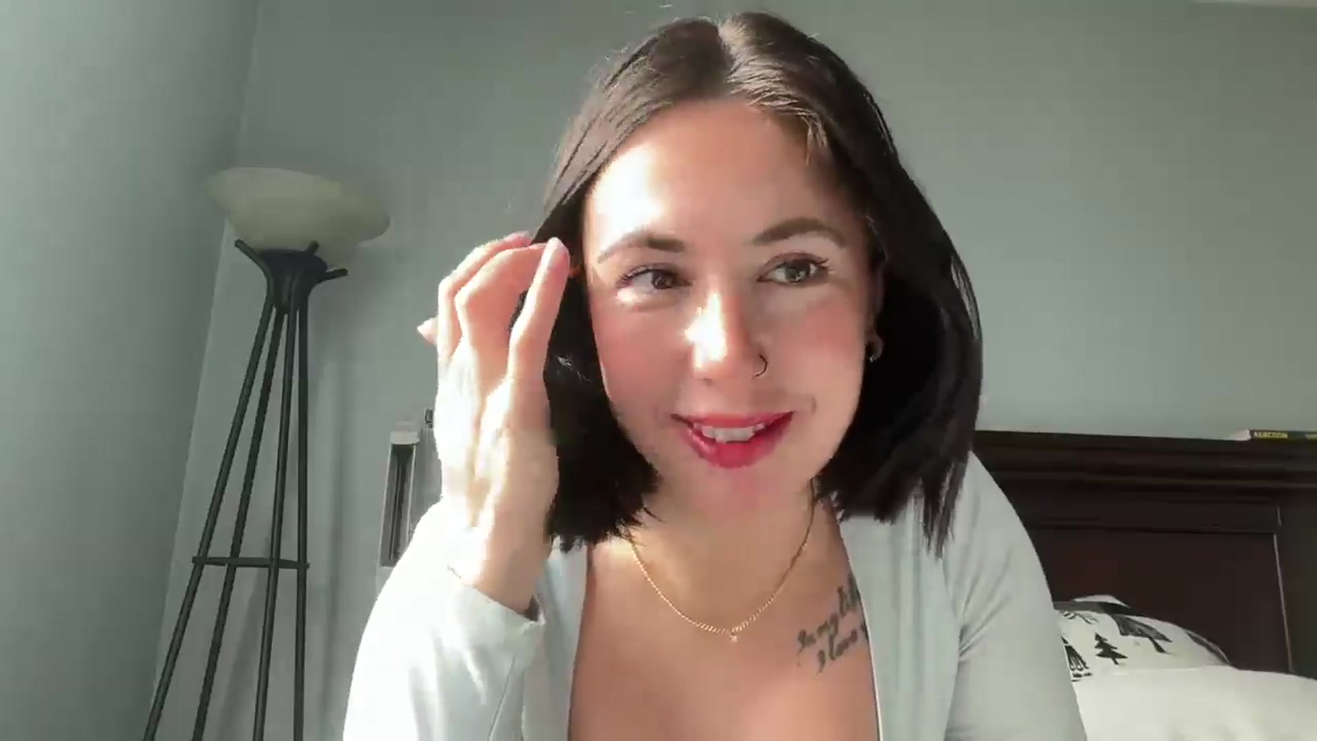 Gallery image thumbnail from MissLunaLeigh's myfreecams stream on, 01/20/2026, 17:45 image 13 of 20