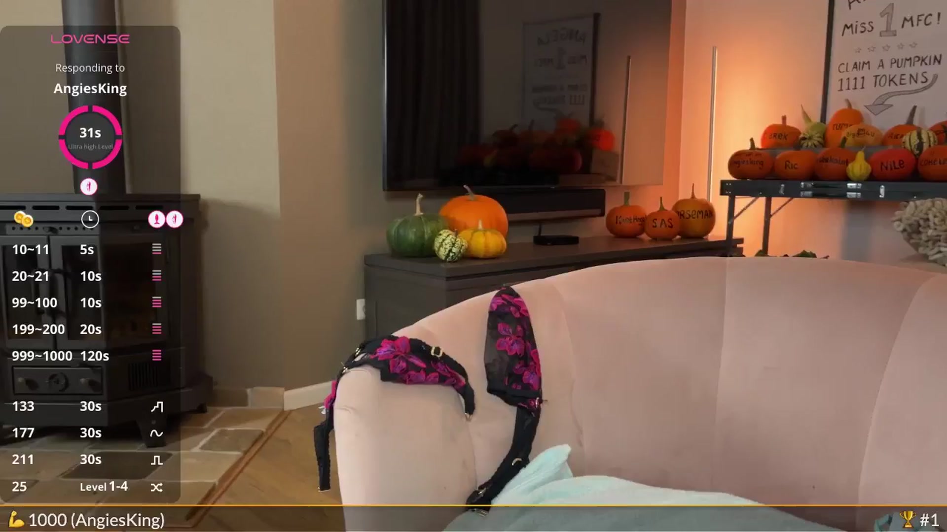 Gallery image thumbnail from MissMFKitten's myfreecams stream on, 10/22/2025, 18:46 image 16 of 20