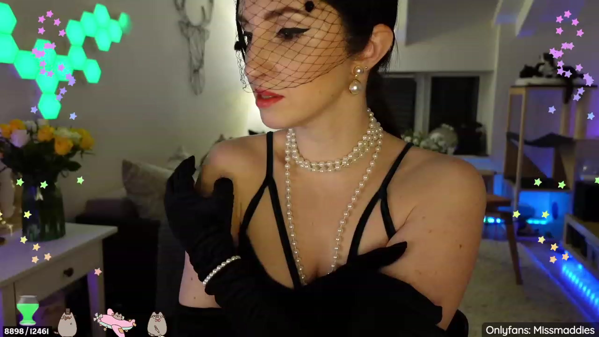 Gallery image thumbnail from MissMaddies's myfreecams stream on, 01/30/2023, 03:05 image 15 of 20