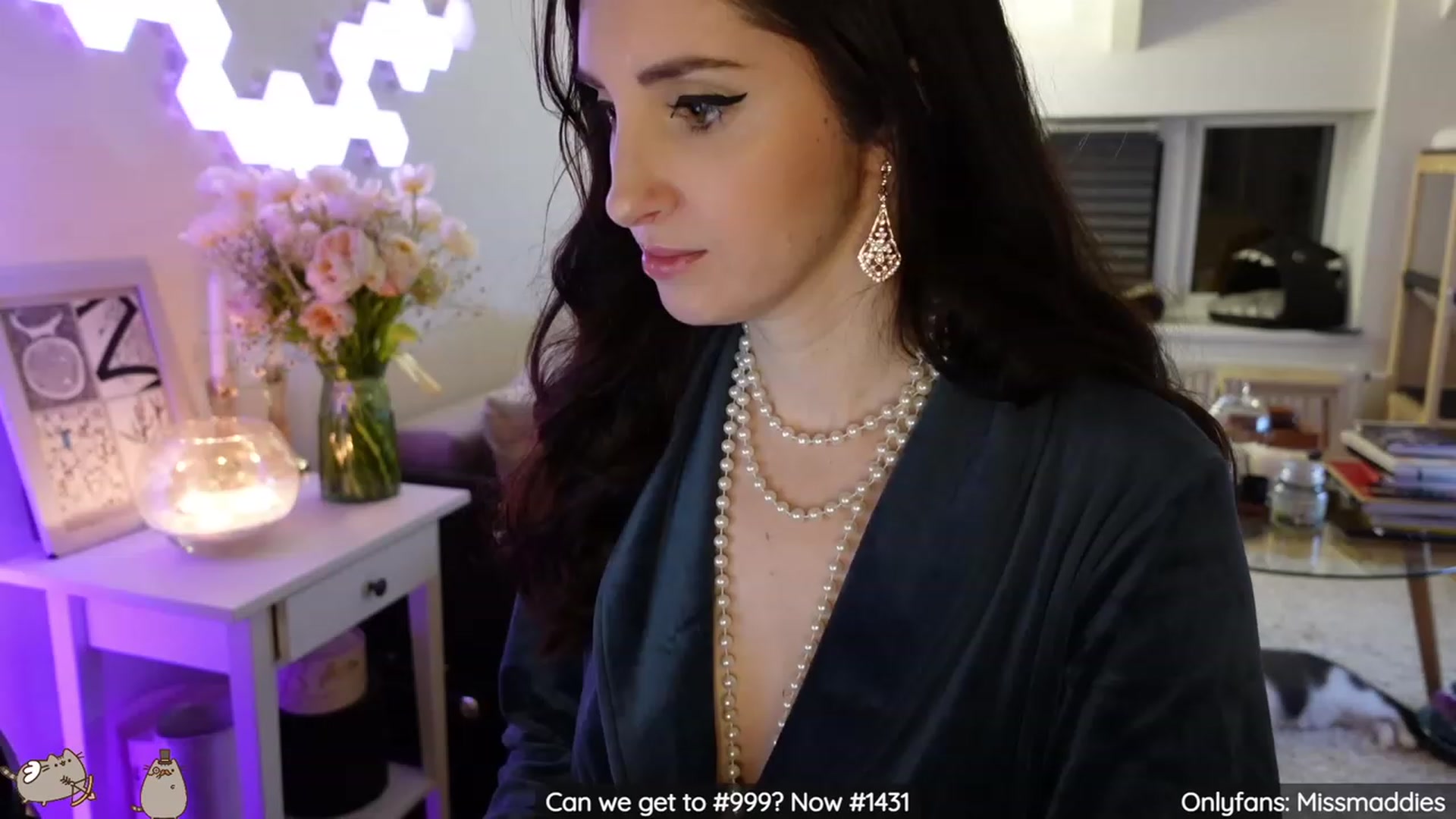 Gallery image thumbnail from MissMaddies's myfreecams stream on, 02/20/2023, 02:29 image 7 of 20
