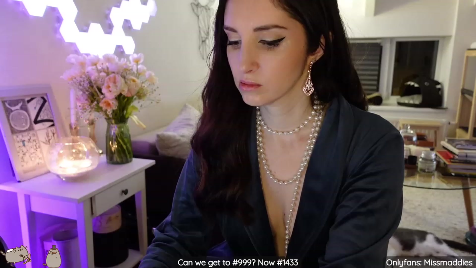 Gallery image thumbnail from MissMaddies's myfreecams stream on, 02/20/2023, 02:29 image 10 of 20