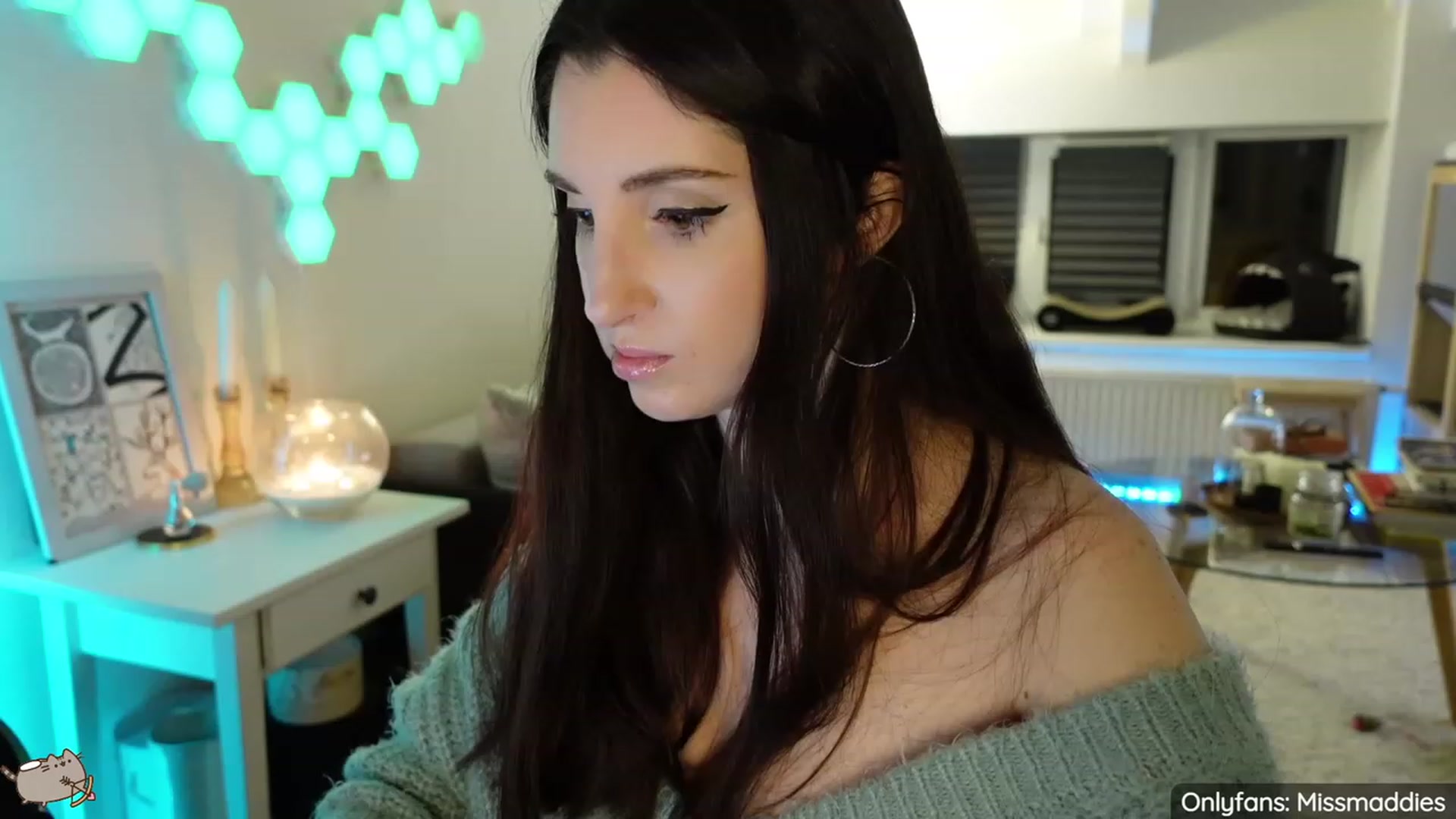 Gallery image thumbnail from MissMaddies's myfreecams stream on, 02/23/2023, 02:50 image 2 of 20