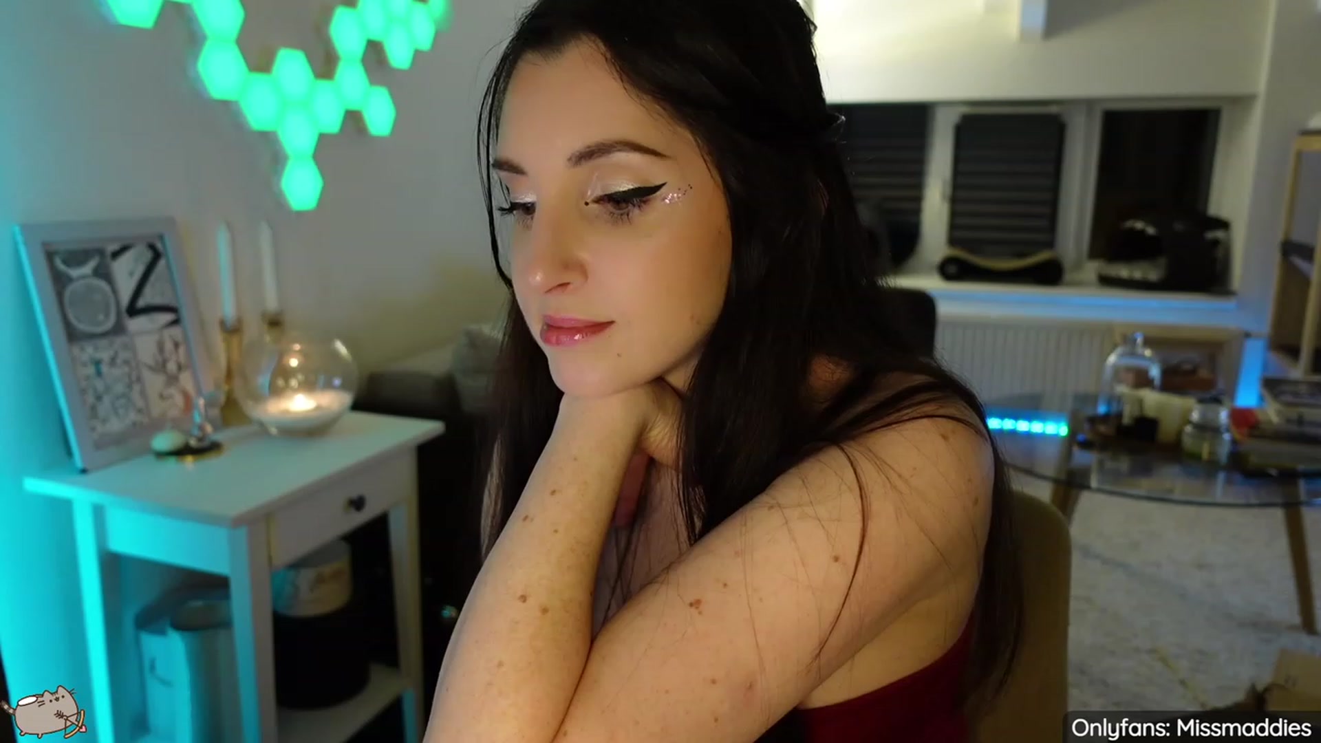 Gallery image thumbnail from MissMaddies's myfreecams stream on, 02/24/2023, 01:04 image 15 of 20