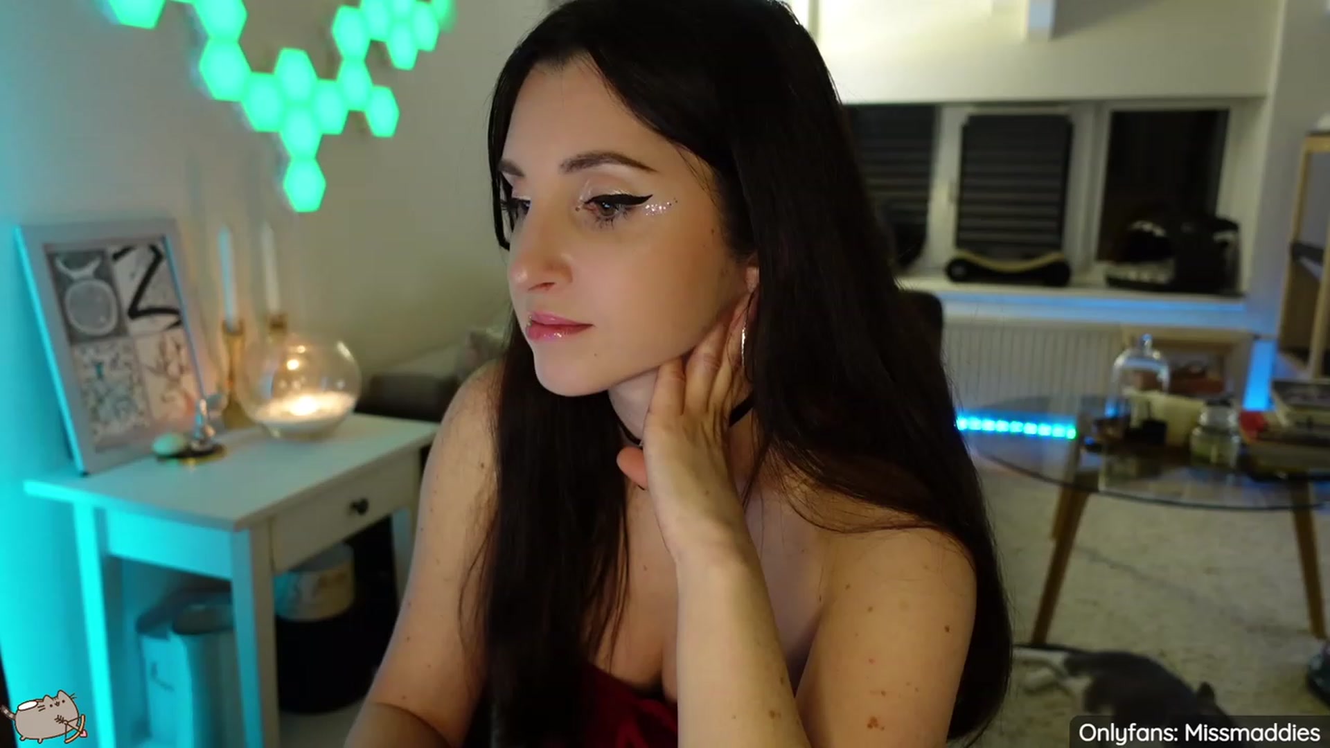 Gallery image thumbnail from MissMaddies's myfreecams stream on, 02/24/2023, 02:31 image 7 of 20