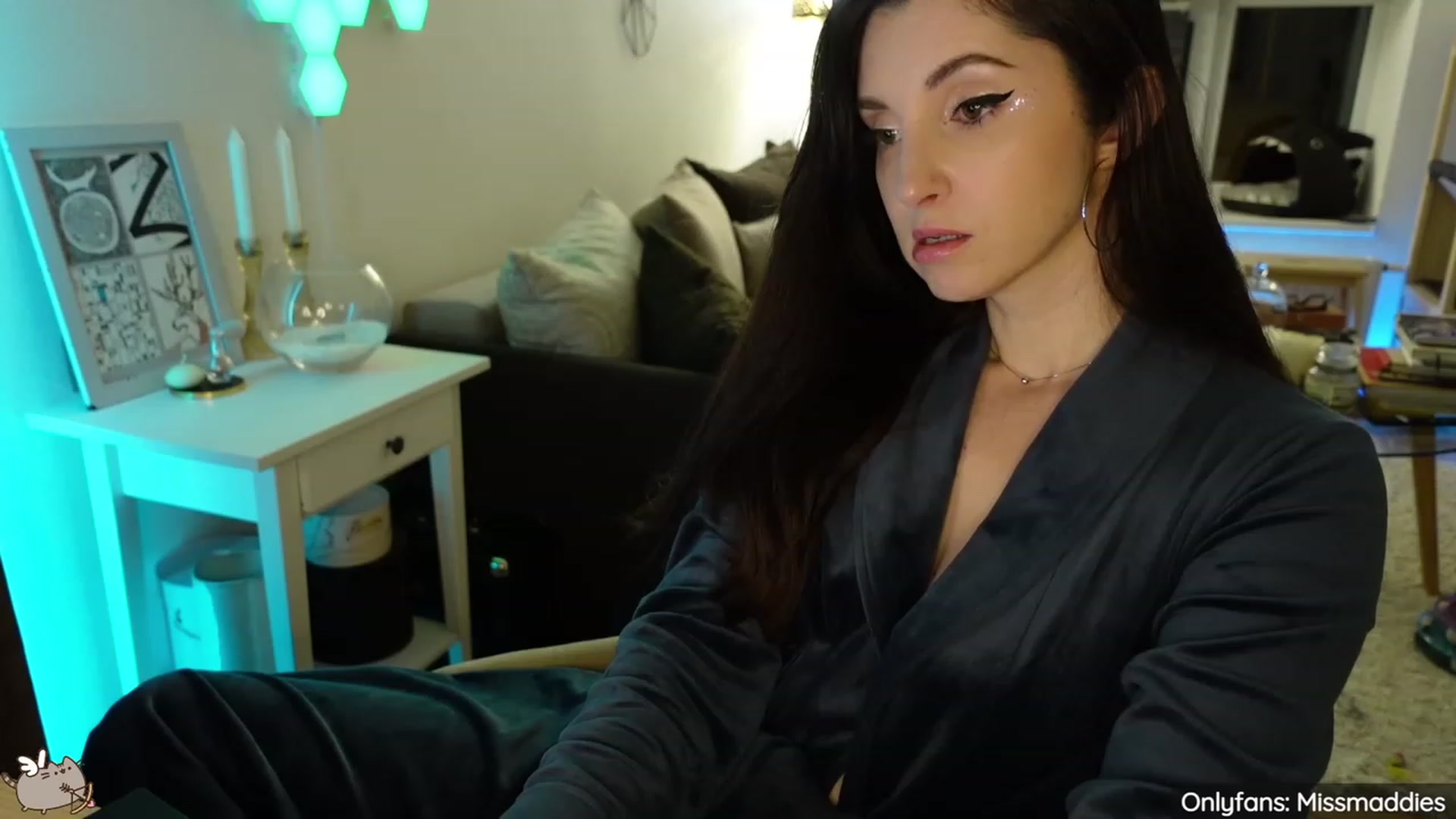 Gallery image thumbnail from MissMaddies's myfreecams stream on, 02/24/2023, 03:57 image 3 of 20