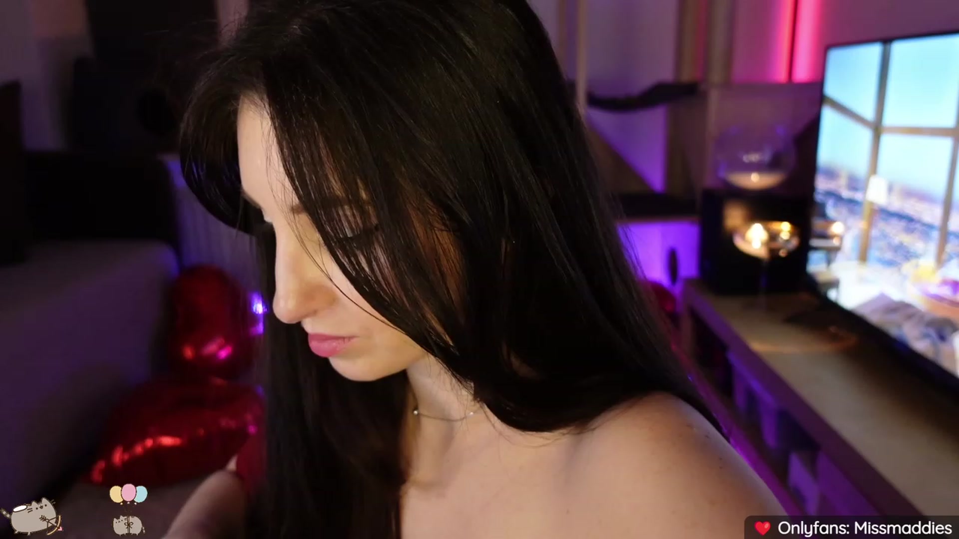 Gallery image thumbnail from MissMaddies's myfreecams stream on, 02/28/2023, 02:57 image 19 of 20