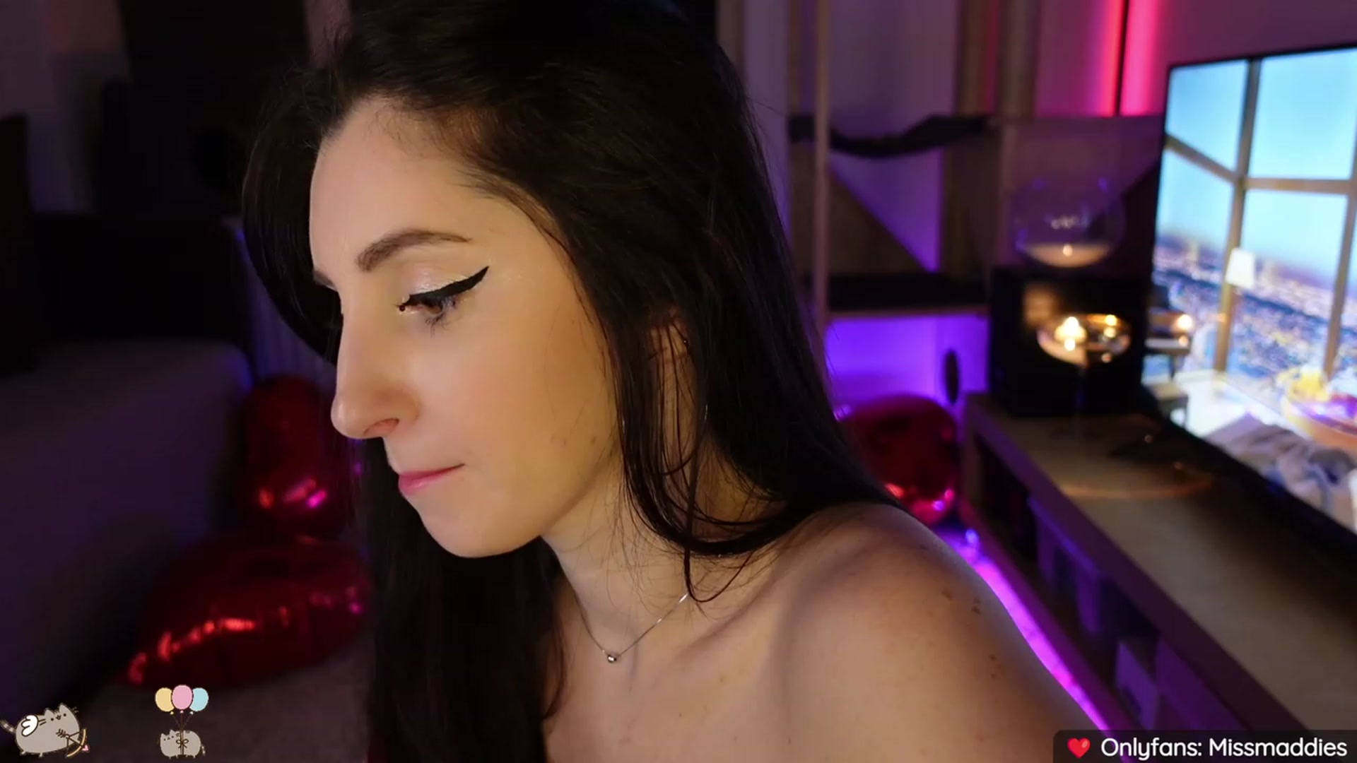 Gallery image thumbnail from MissMaddies's myfreecams stream on, 02/28/2023, 02:57 image 20 of 20