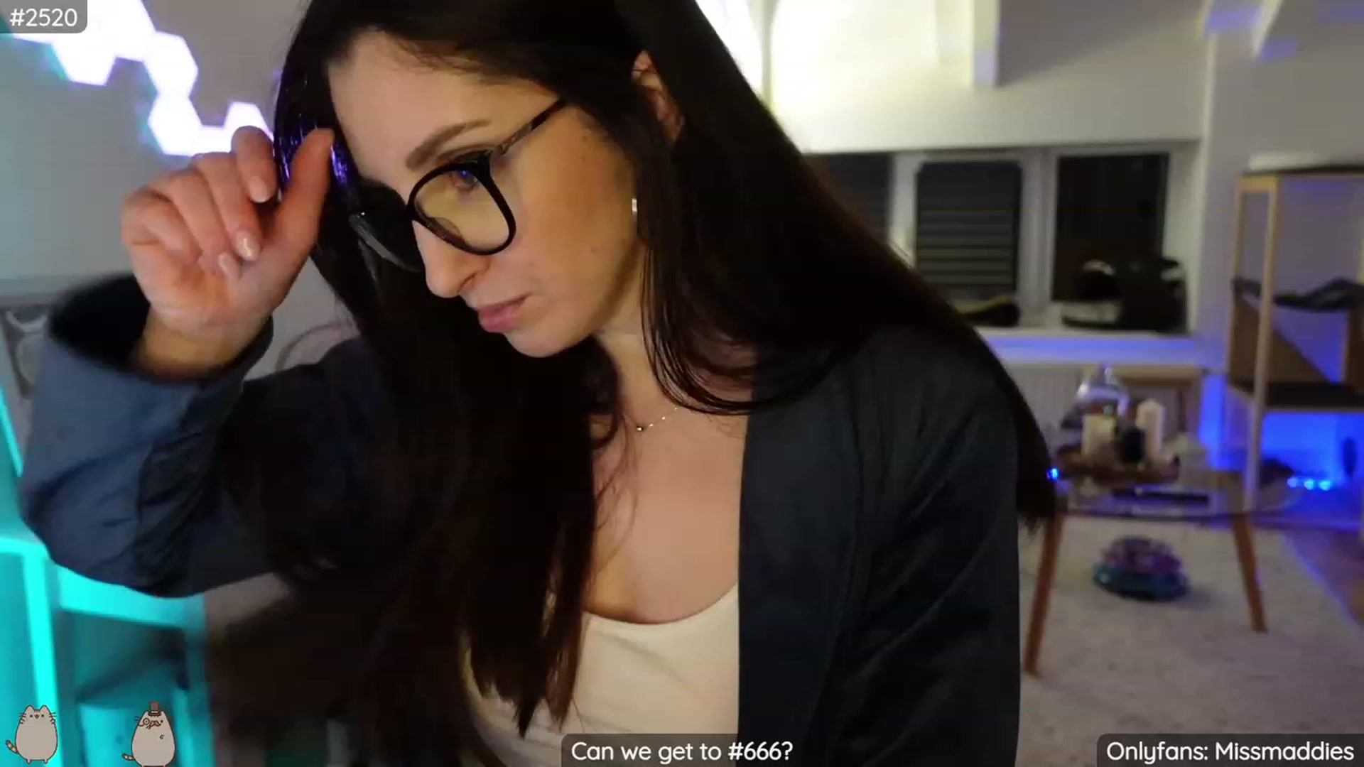 Gallery image thumbnail from MissMaddies's myfreecams stream on, 03/04/2023, 03:26 image 7 of 20