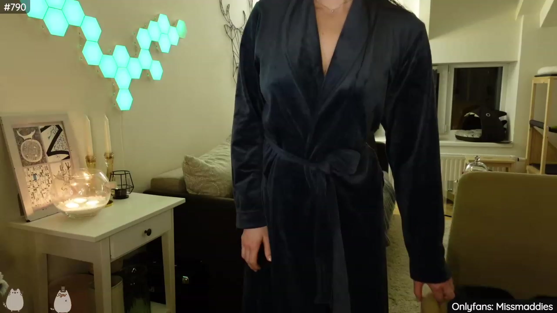 Gallery image thumbnail from MissMaddies's myfreecams stream on, 03/05/2023, 03:39 image 11 of 20
