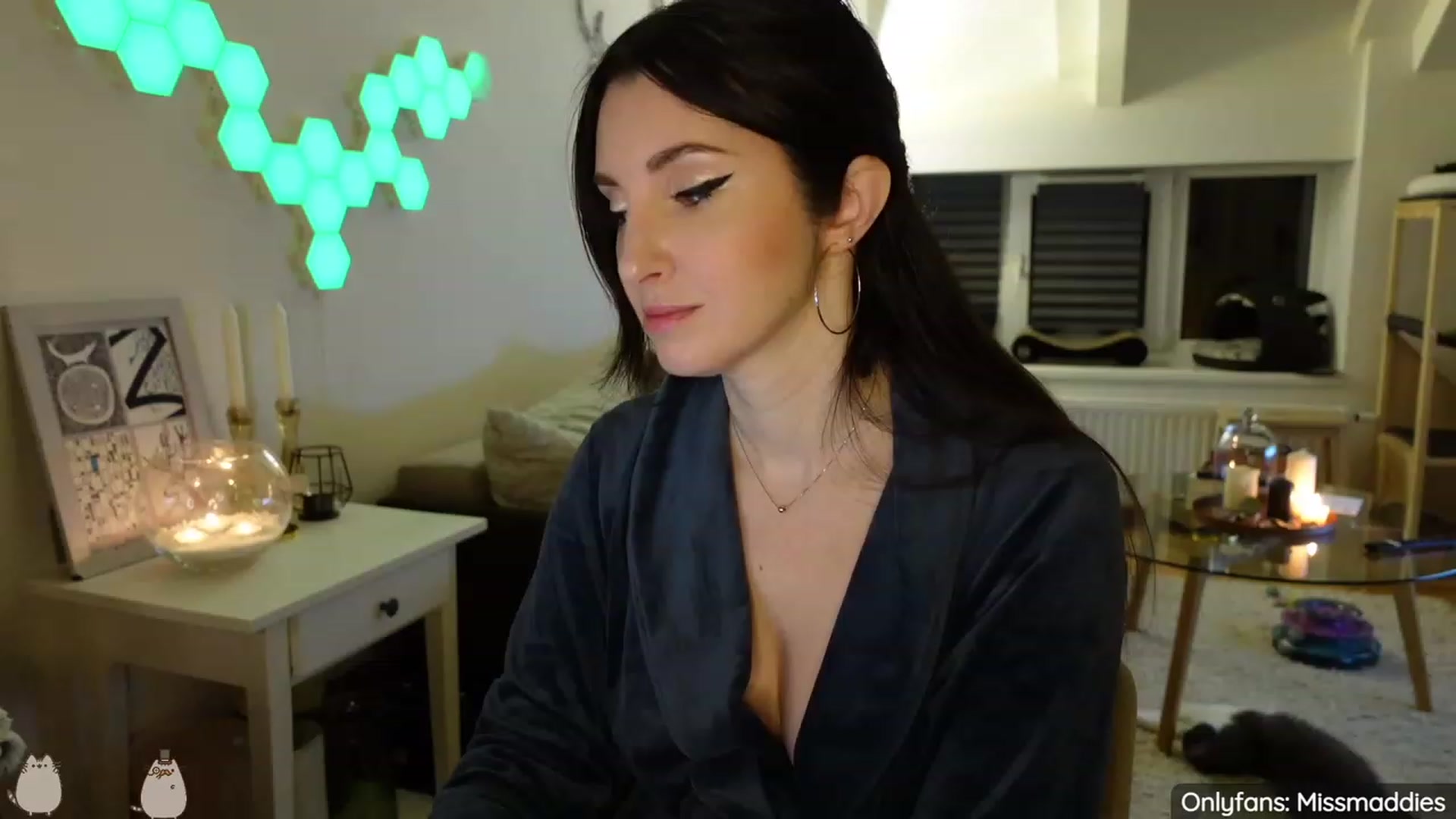 Gallery image thumbnail from MissMaddies's myfreecams stream on, 03/05/2023, 03:39 image 4 of 20