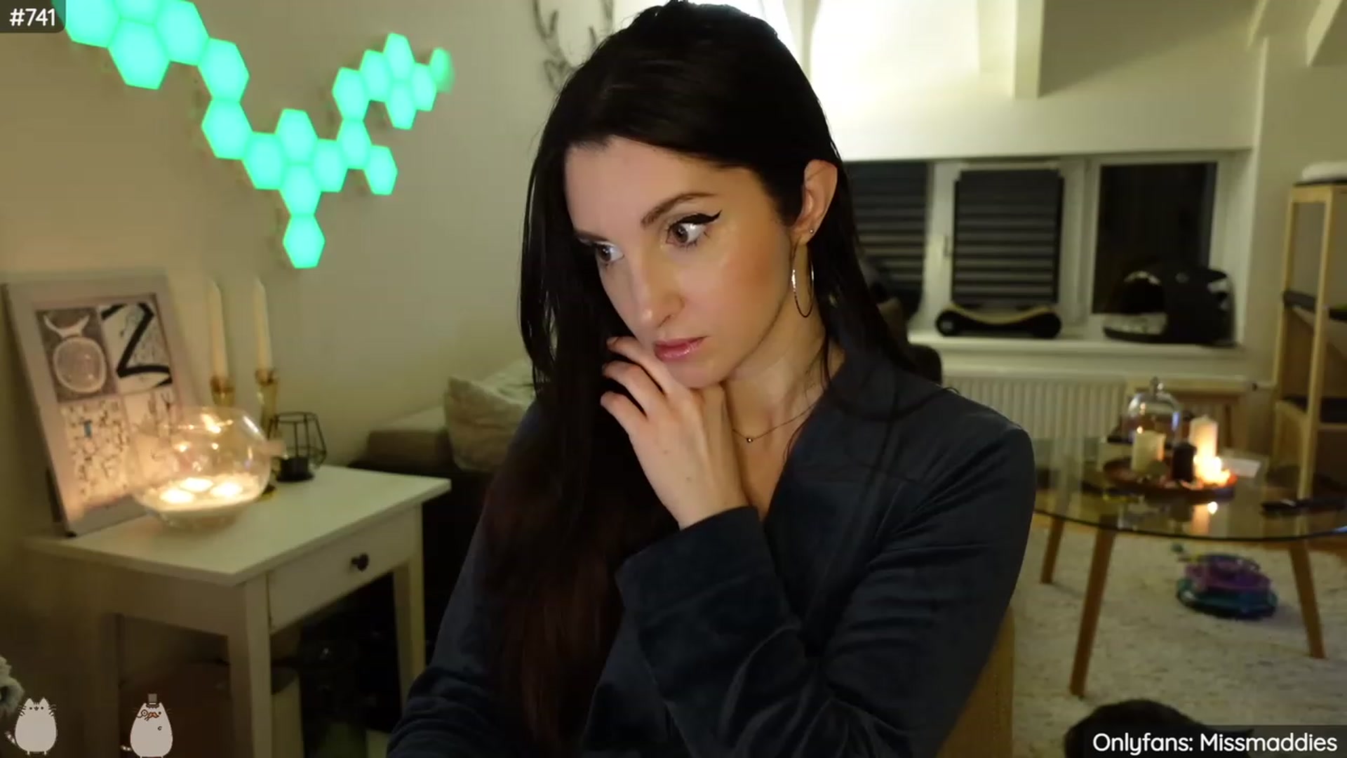 Gallery image thumbnail from MissMaddies's myfreecams stream on, 03/05/2023, 03:39 image 12 of 20
