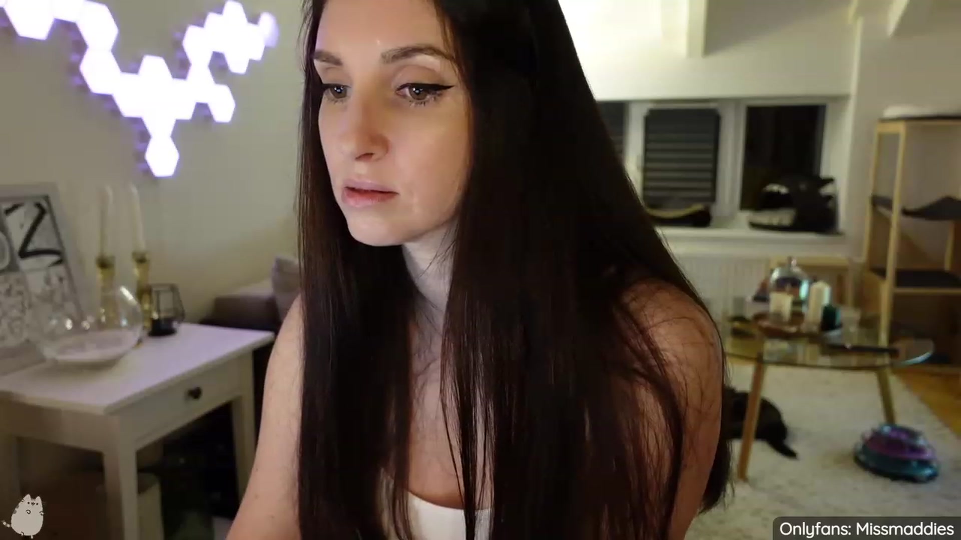 Gallery image thumbnail from MissMaddies's myfreecams stream on, 03/09/2023, 23:30 image 20 of 20