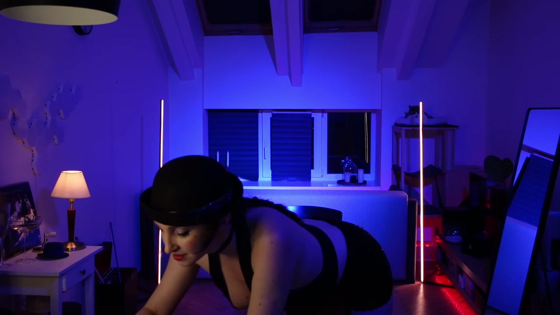 Gallery image thumbnail from MissMaddies's myfreecams stream on, 03/12/2023, 02:50 image 8 of 20