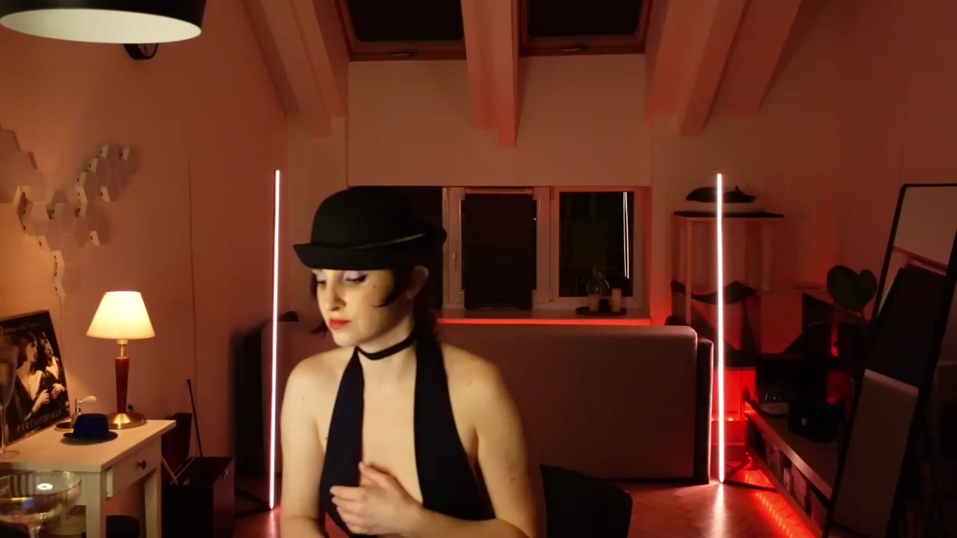 Gallery image thumbnail from MissMaddies's myfreecams stream on, 03/12/2023, 02:50 image 14 of 20
