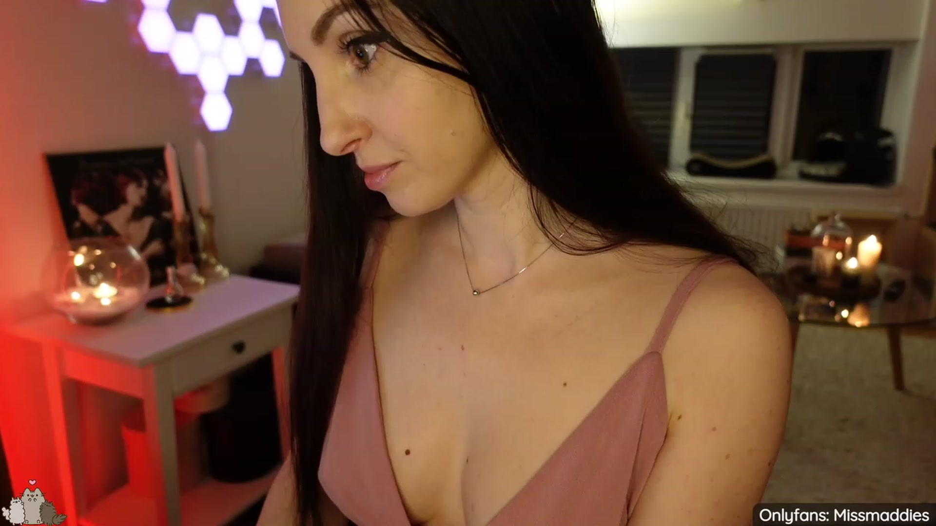 Gallery image thumbnail from MissMaddies's myfreecams stream on, 03/14/2023, 01:37 image 1 of 20