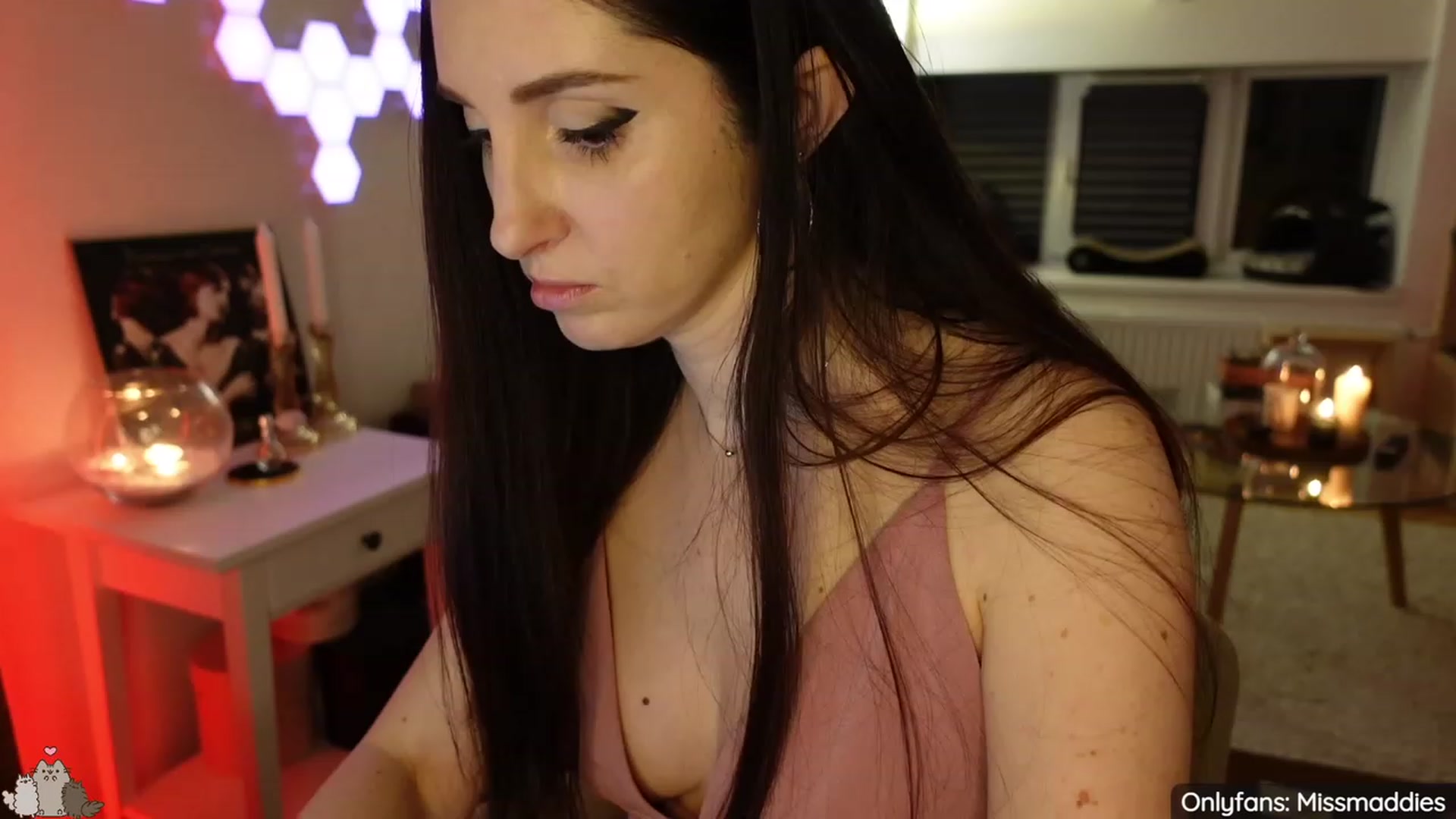 Gallery image thumbnail from MissMaddies's myfreecams stream on, 03/14/2023, 01:37 image 20 of 20