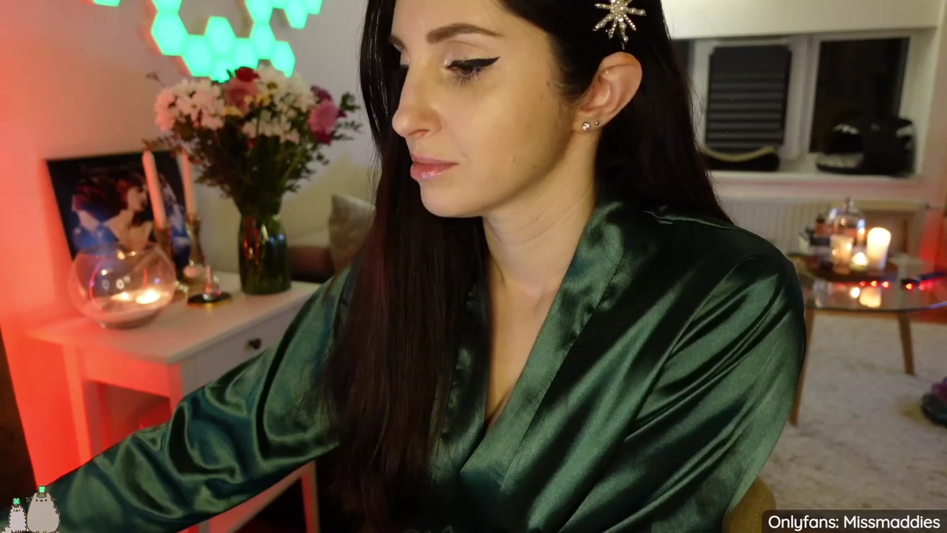 Gallery image thumbnail from MissMaddies's myfreecams stream on, 03/18/2023, 01:21 image 14 of 20