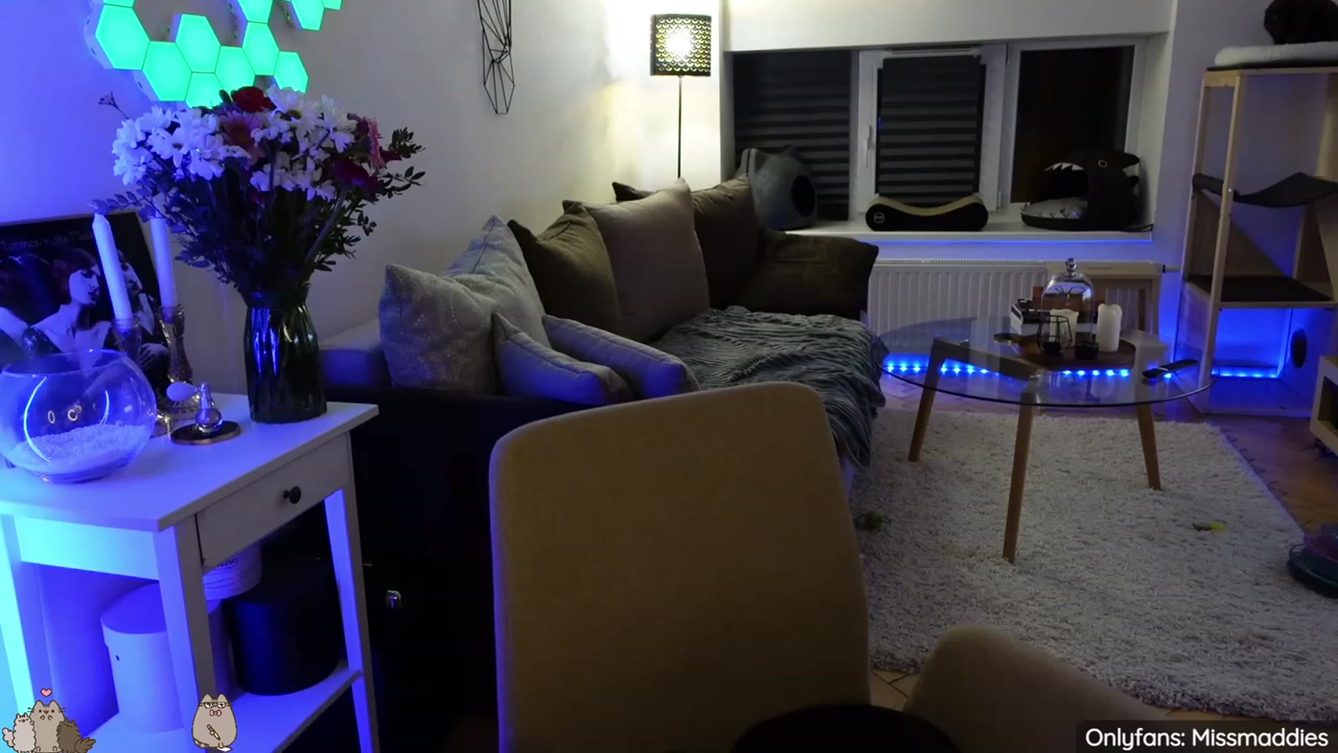 Gallery image thumbnail from MissMaddies's myfreecams stream on, 03/19/2023, 03:16 image 5 of 20