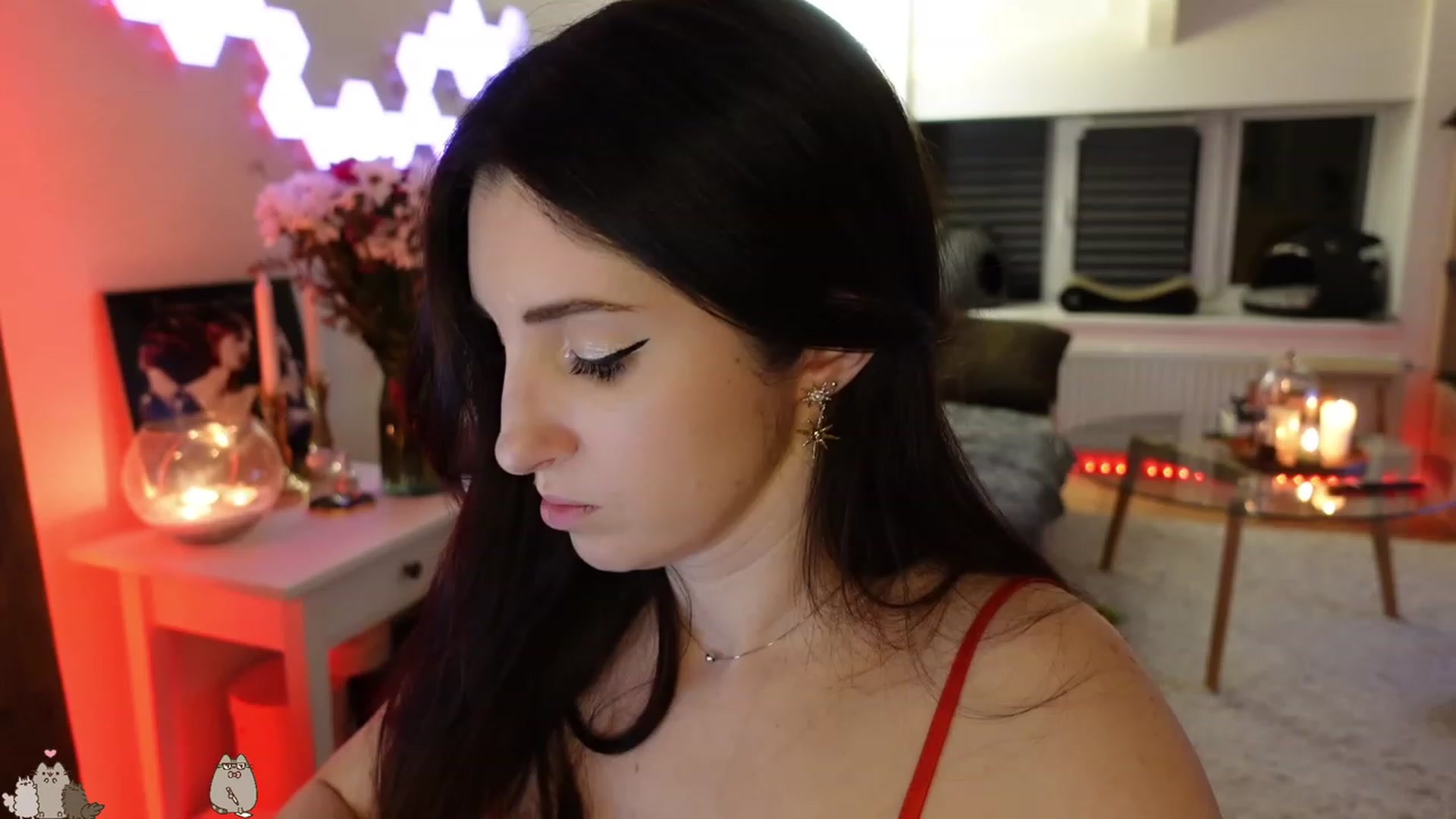 Gallery image thumbnail from MissMaddies's myfreecams stream on, 03/20/2023, 02:59 image 18 of 20