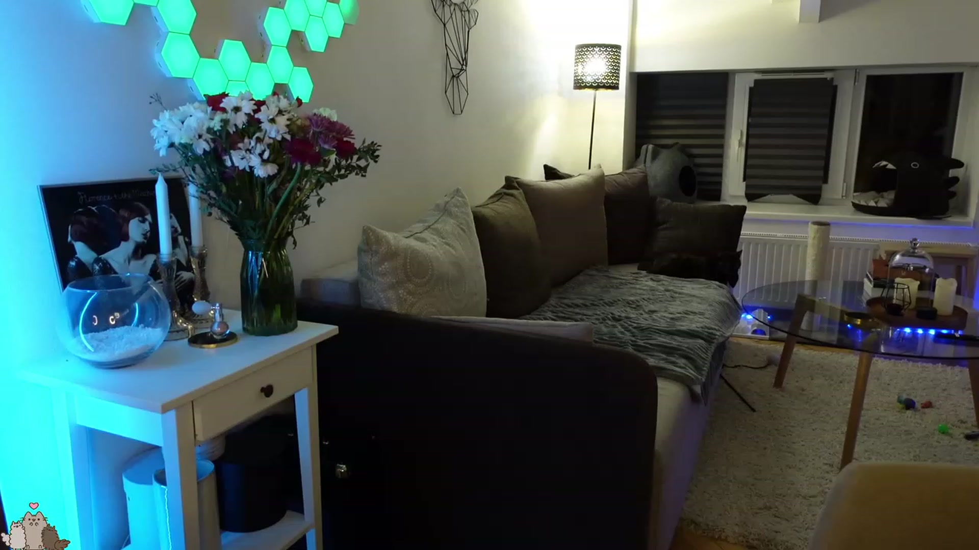 Gallery image thumbnail from MissMaddies's myfreecams stream on, 03/23/2023, 01:11 image 6 of 20